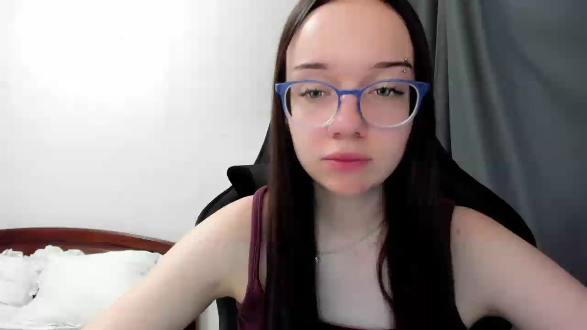 Gallery image thumbnail from Baby_Melania's myfreecams stream on, 07/19/2026, 01:32 image 1 of 20