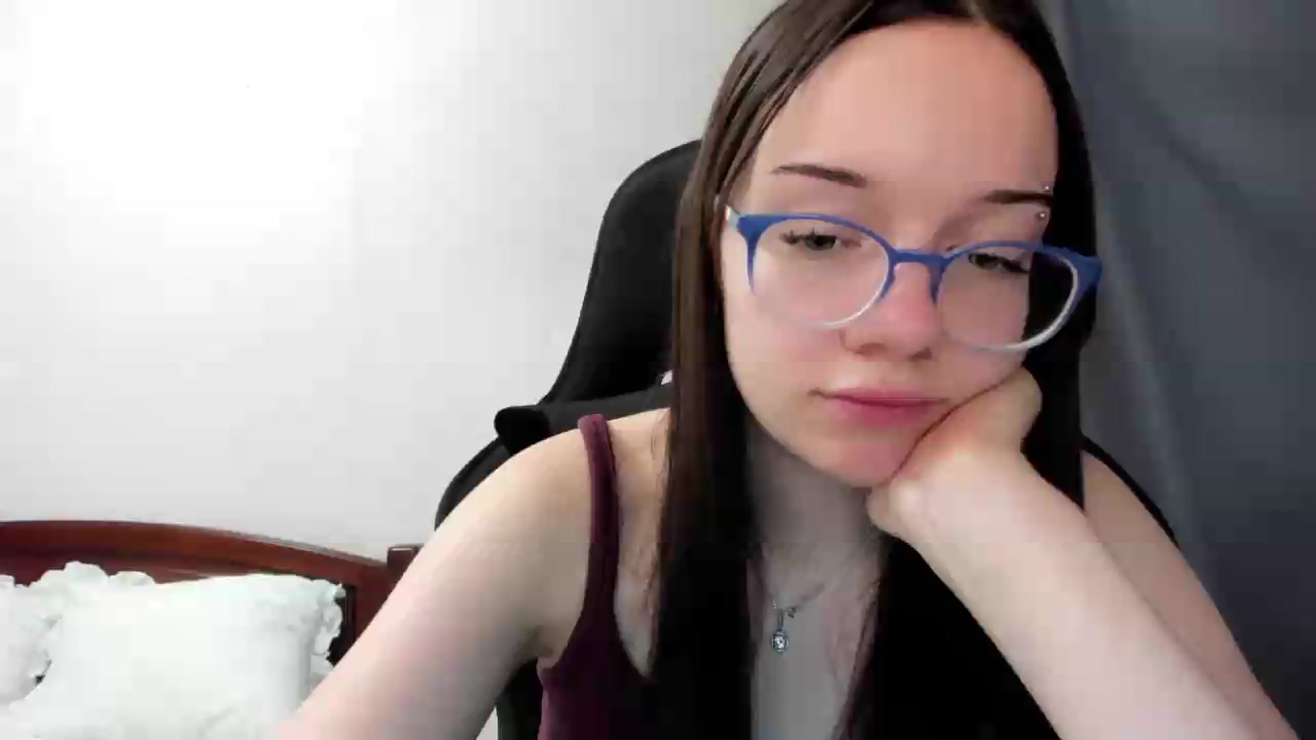 Gallery image thumbnail from Baby_Melania's myfreecams stream on, 07/19/2026, 01:32 image 6 of 20