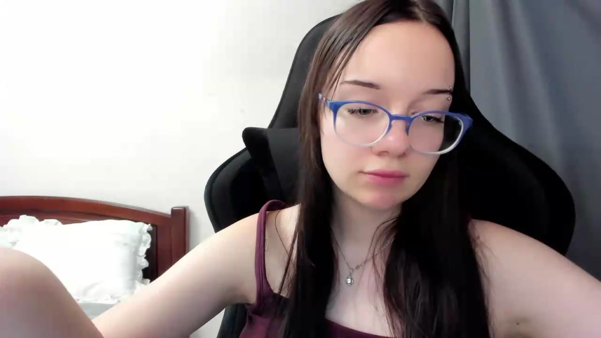 Gallery image thumbnail from Baby_Melania's myfreecams stream on, 07/19/2026, 01:32 image 19 of 20