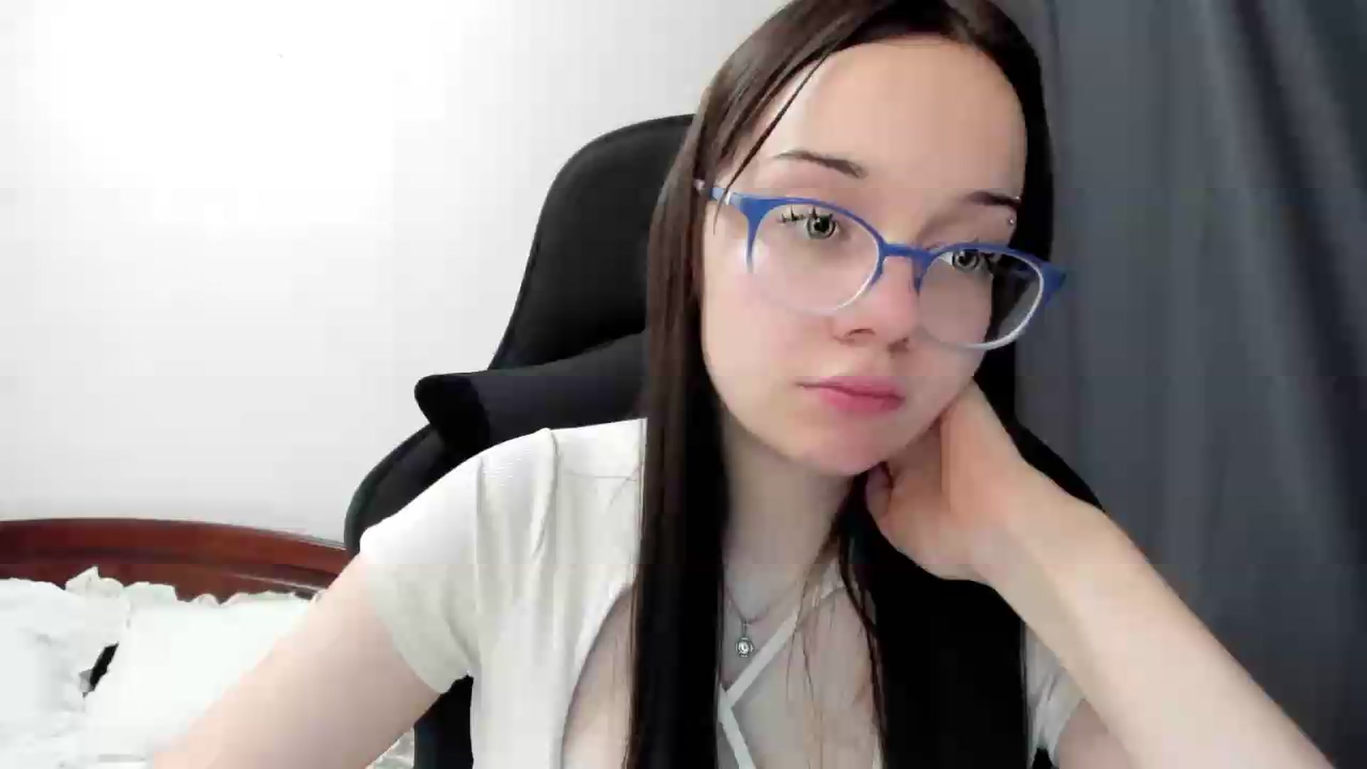 Gallery image thumbnail from Baby_Melania's myfreecams stream on, 07/21/2026, 02:53 image 20 of 20