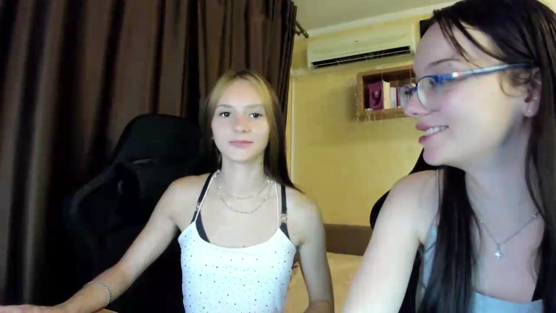Gallery image thumbnail from Baby_Melania's myfreecams stream on, 08/02/2026, 21:41 image 10 of 20