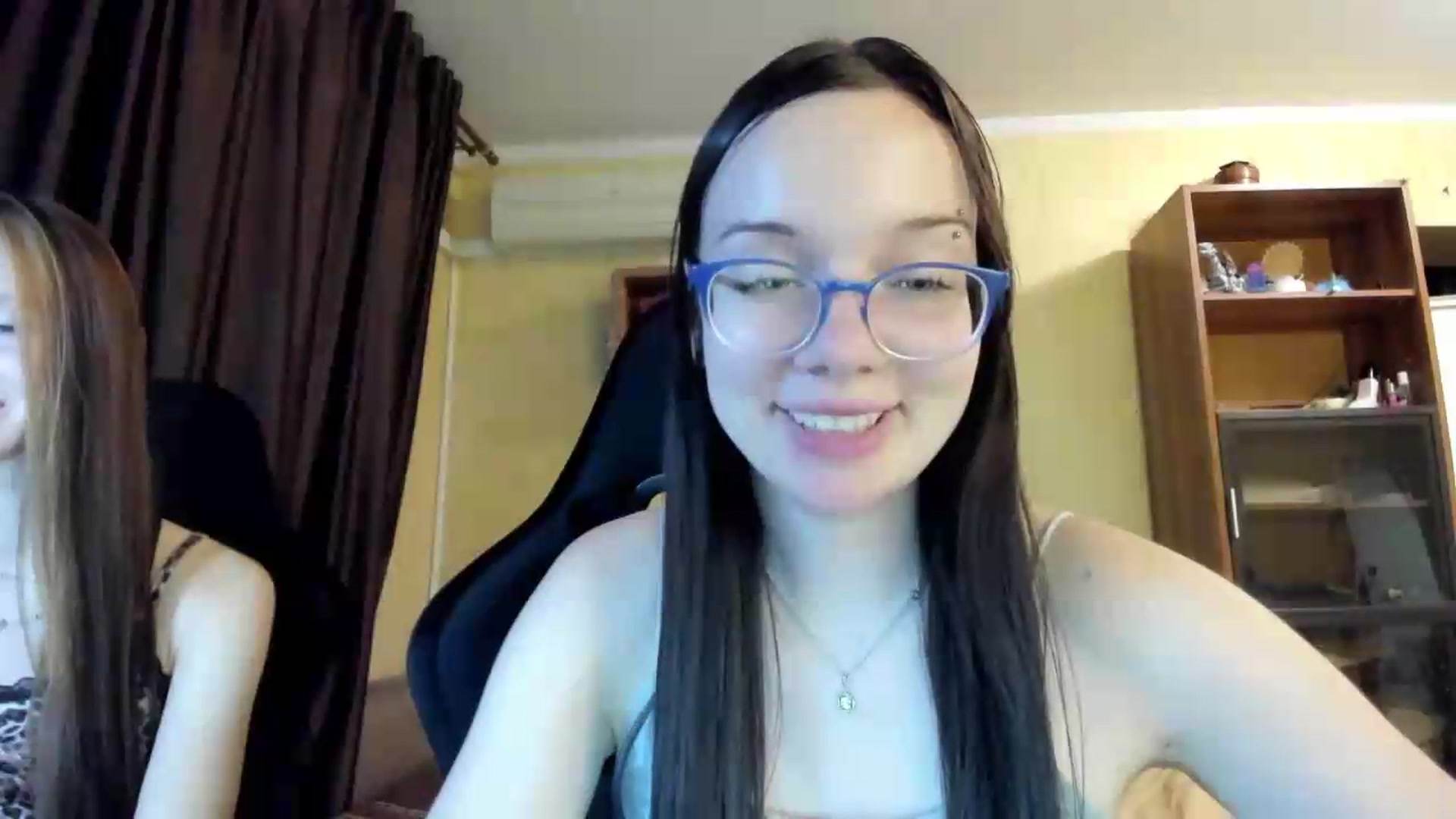 Gallery image thumbnail from Baby_Melania's myfreecams stream on, 08/03/2026, 22:21 image 6 of 20