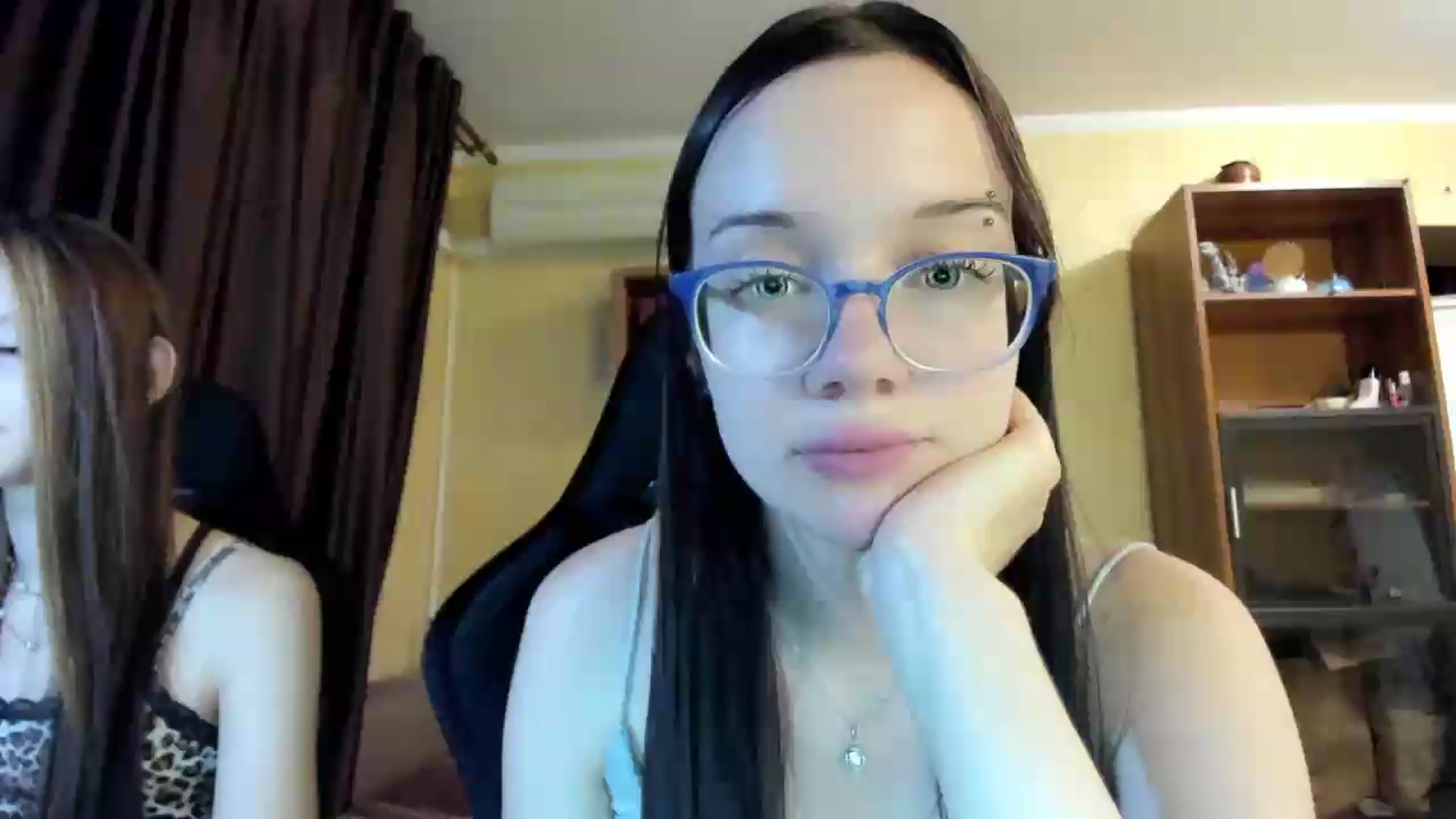 Gallery image thumbnail from Baby_Melania's myfreecams stream on, 08/03/2026, 22:21 image 4 of 20