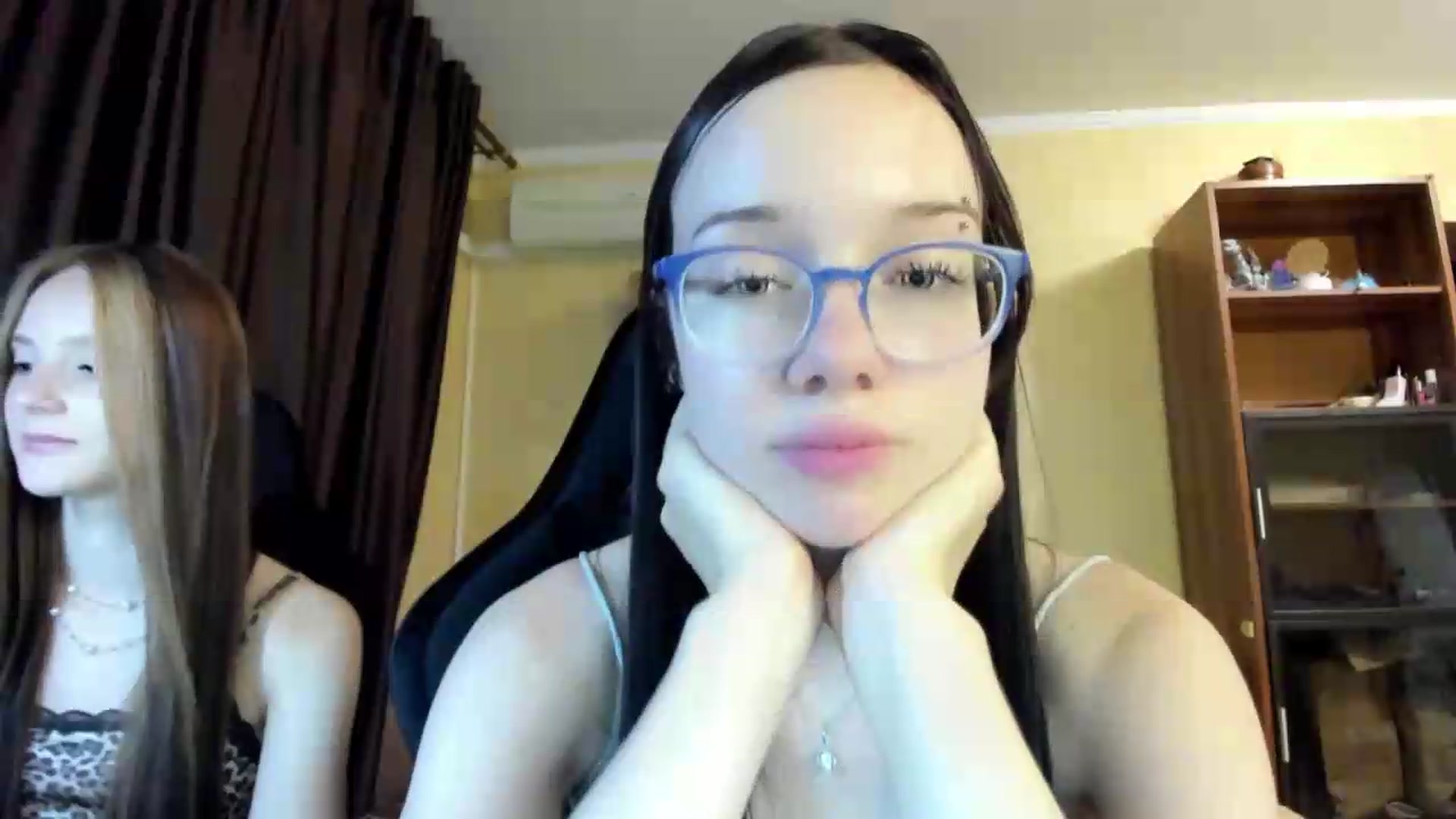 Gallery image thumbnail from Baby_Melania's myfreecams stream on, 08/03/2026, 22:21 image 13 of 20