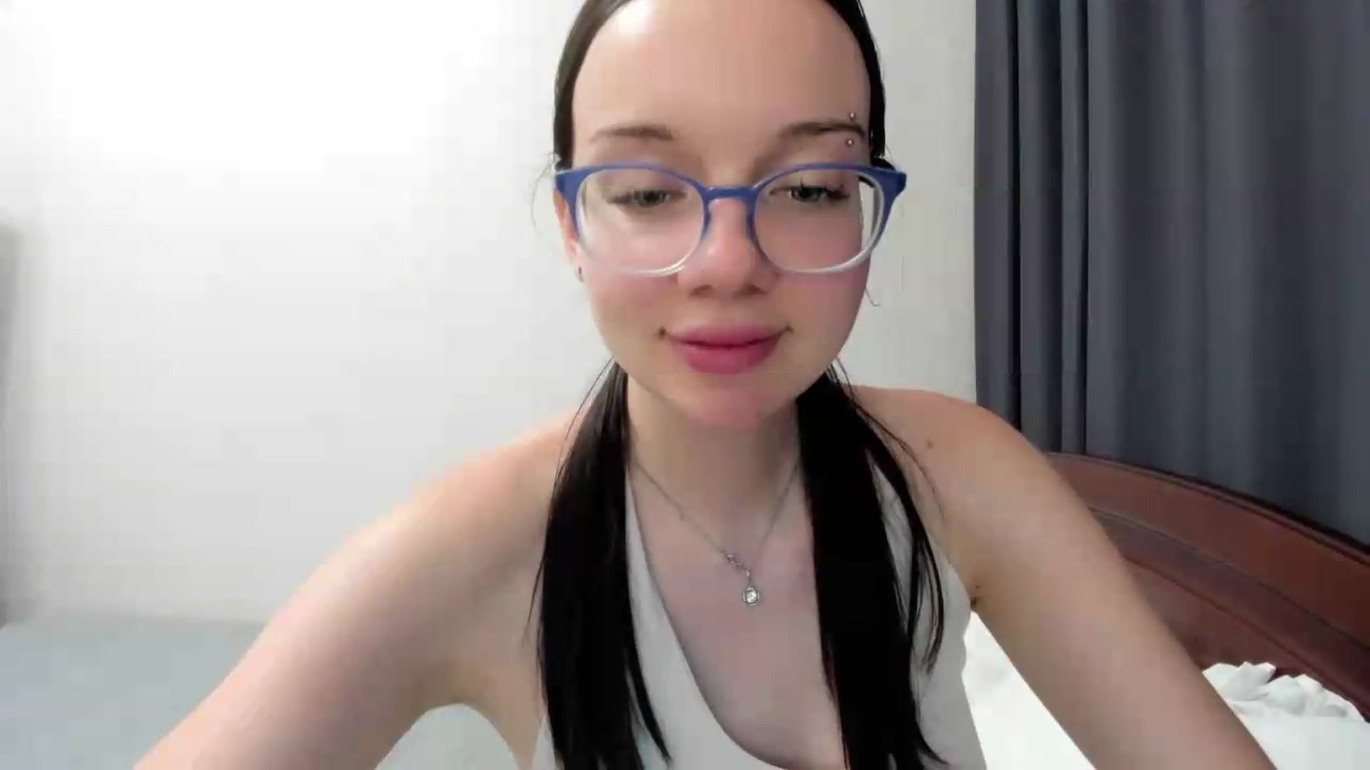 Gallery image thumbnail from Baby_Melania's myfreecams stream on, 08/04/2026, 22:40 image 7 of 20