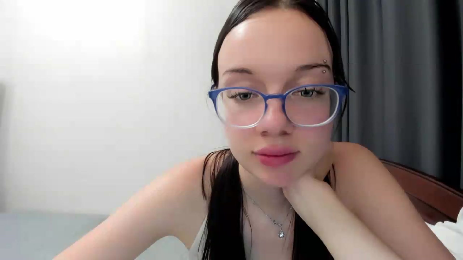 Gallery image thumbnail from Baby_Melania's myfreecams stream on, 08/04/2026, 22:40 image 18 of 20