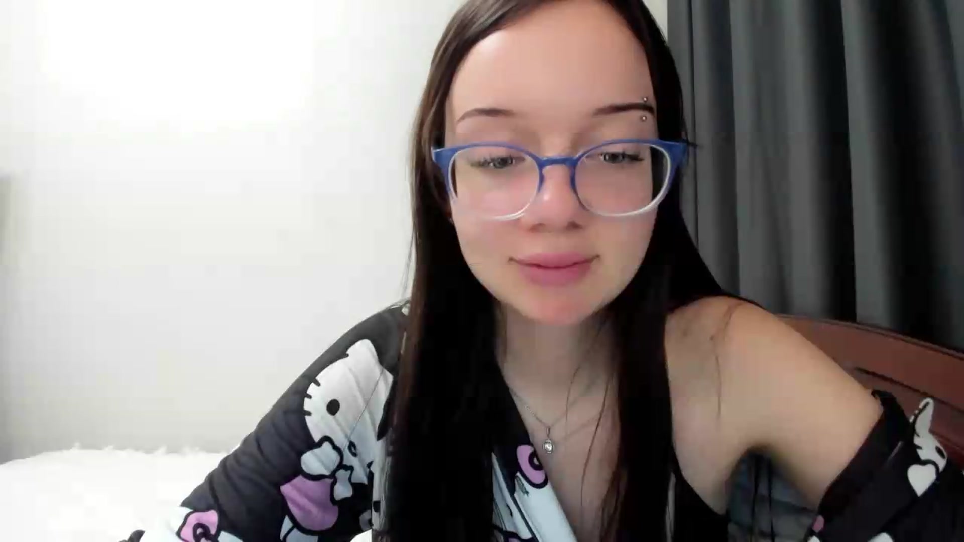 Gallery image thumbnail from Baby_Melania's myfreecams stream on, 08/11/2026, 01:27 image 14 of 20