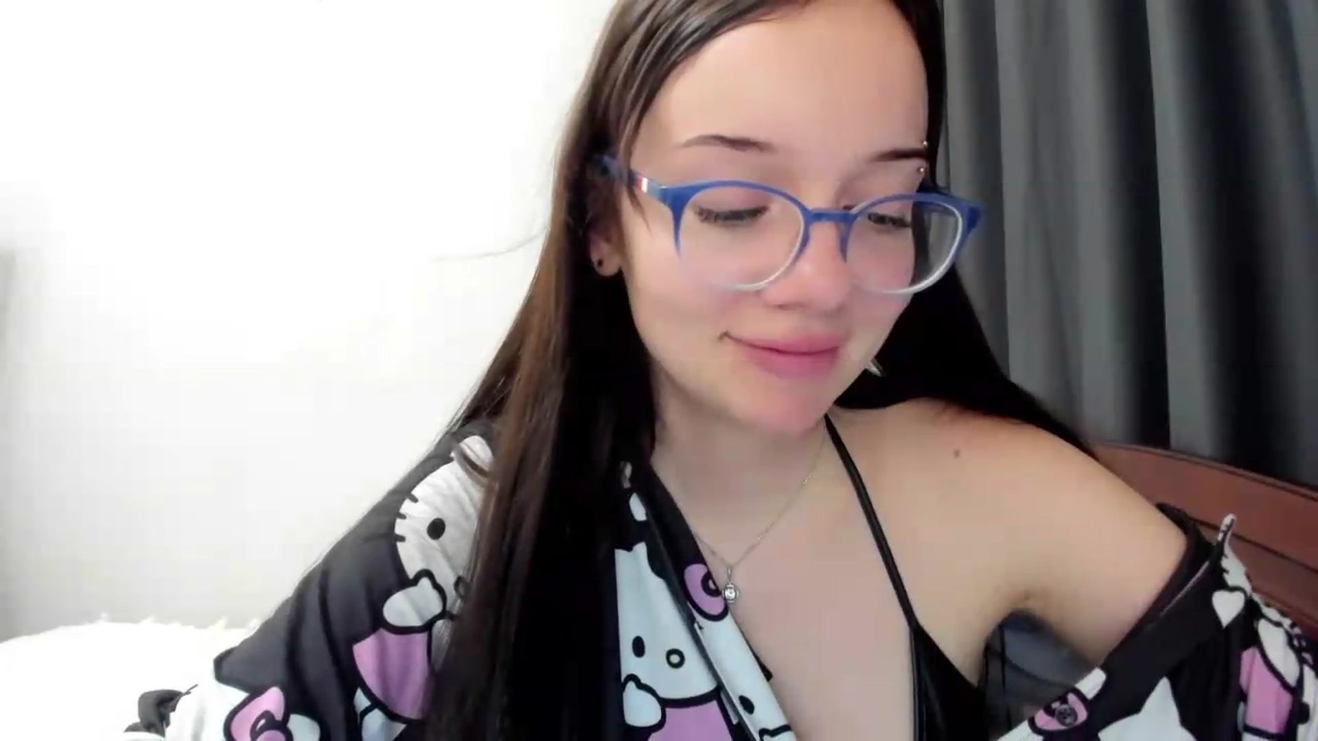 Gallery image thumbnail from Baby_Melania's myfreecams stream on, 08/11/2026, 01:27 image 10 of 20