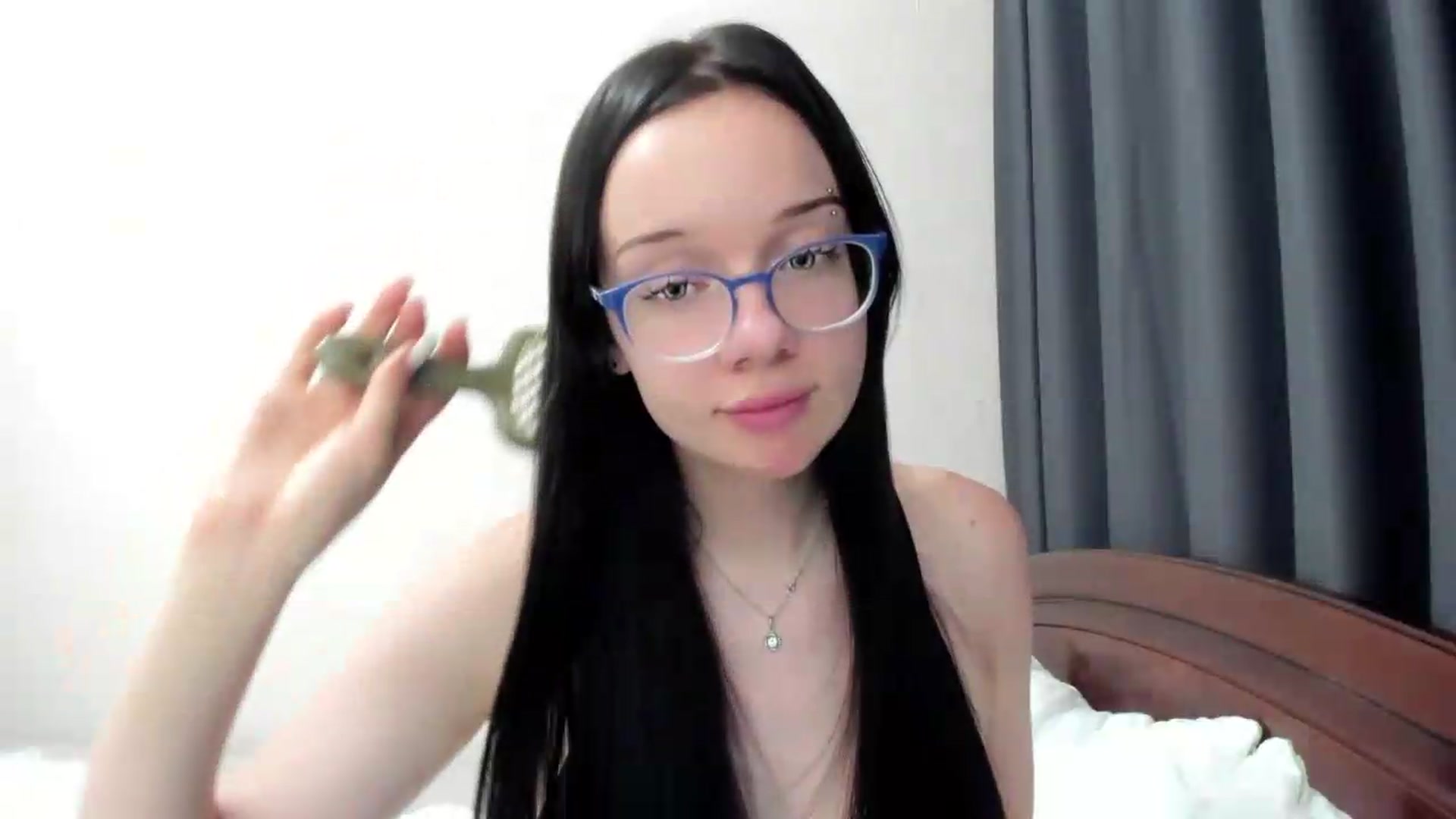 Gallery image thumbnail from Baby_Melania's myfreecams stream on, 08/12/2026, 01:22 image 8 of 20