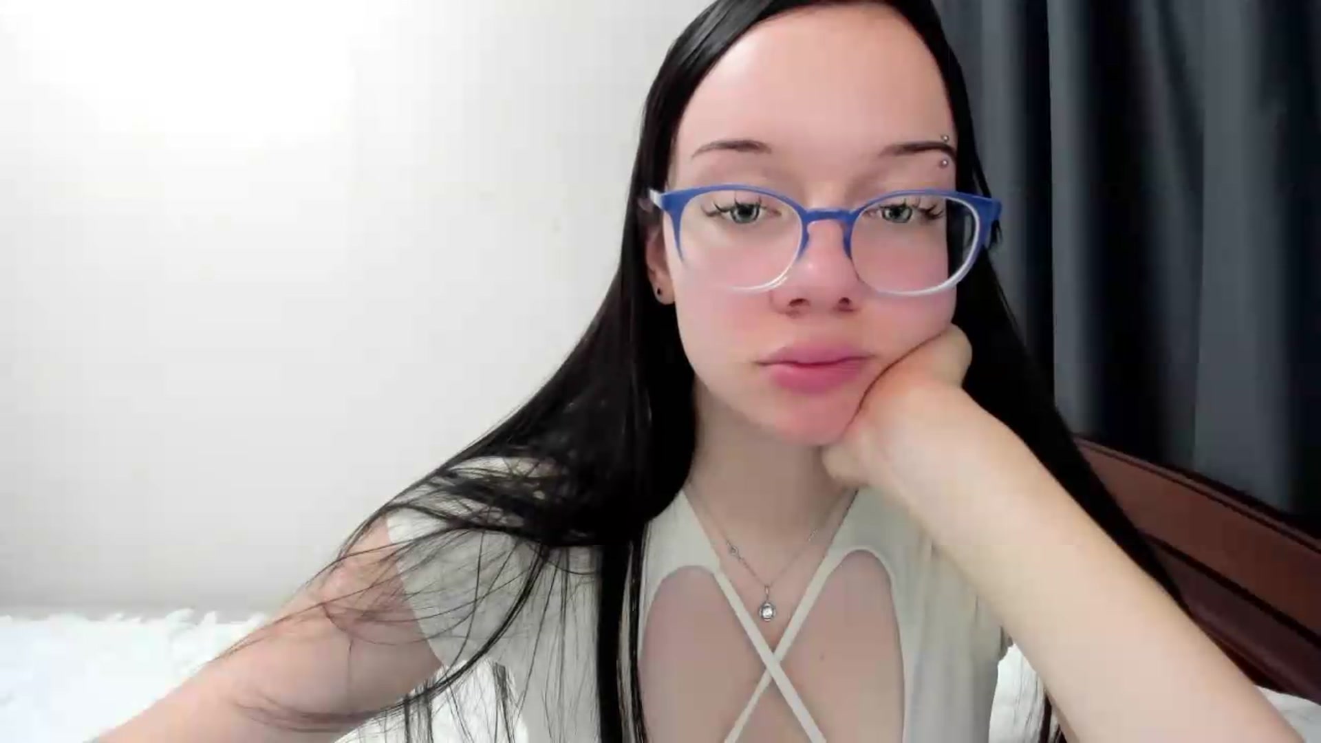 Gallery image thumbnail from Baby_Melania's myfreecams stream on, 08/13/2026, 01:25 image 3 of 20