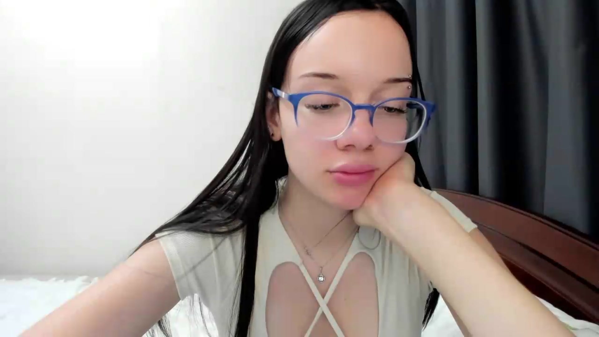 Gallery image thumbnail from Baby_Melania's myfreecams stream on, 08/13/2026, 01:25 image 17 of 20