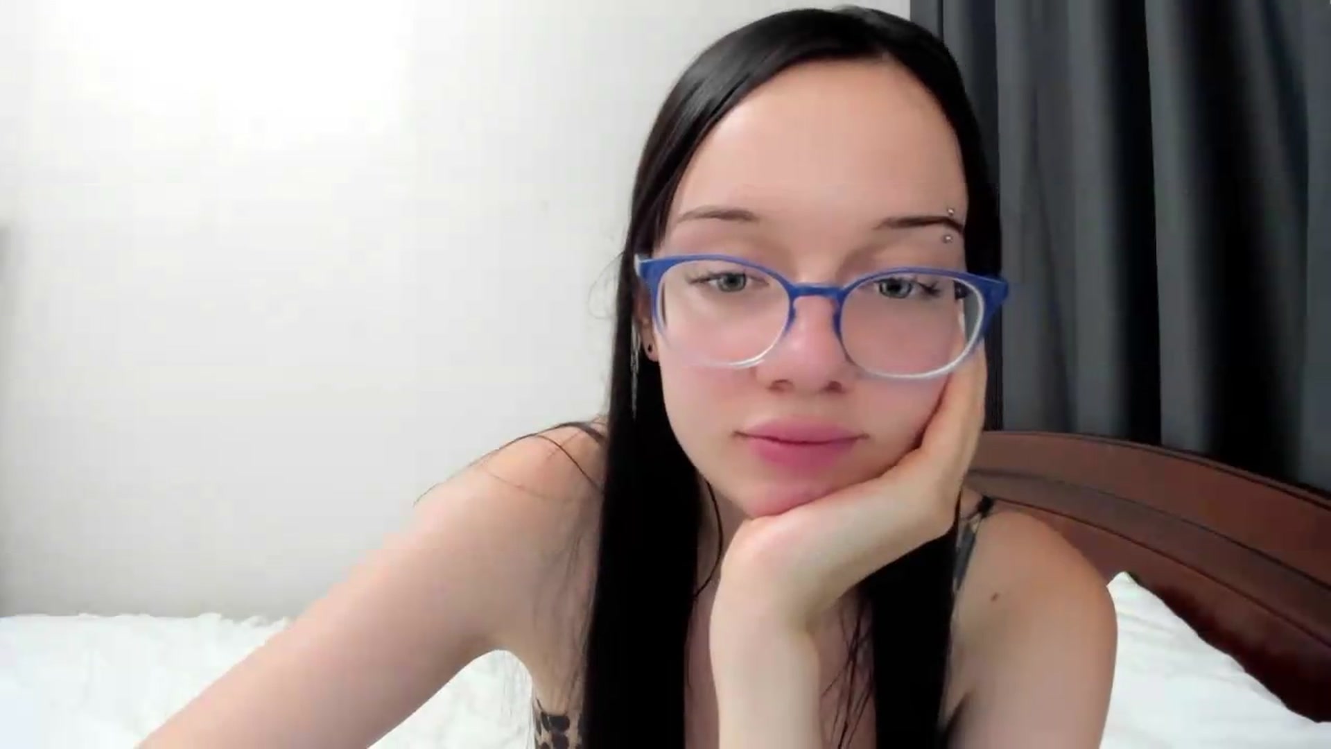 Gallery image thumbnail from Baby_Melania's myfreecams stream on, 08/13/2026, 23:06 image 17 of 20