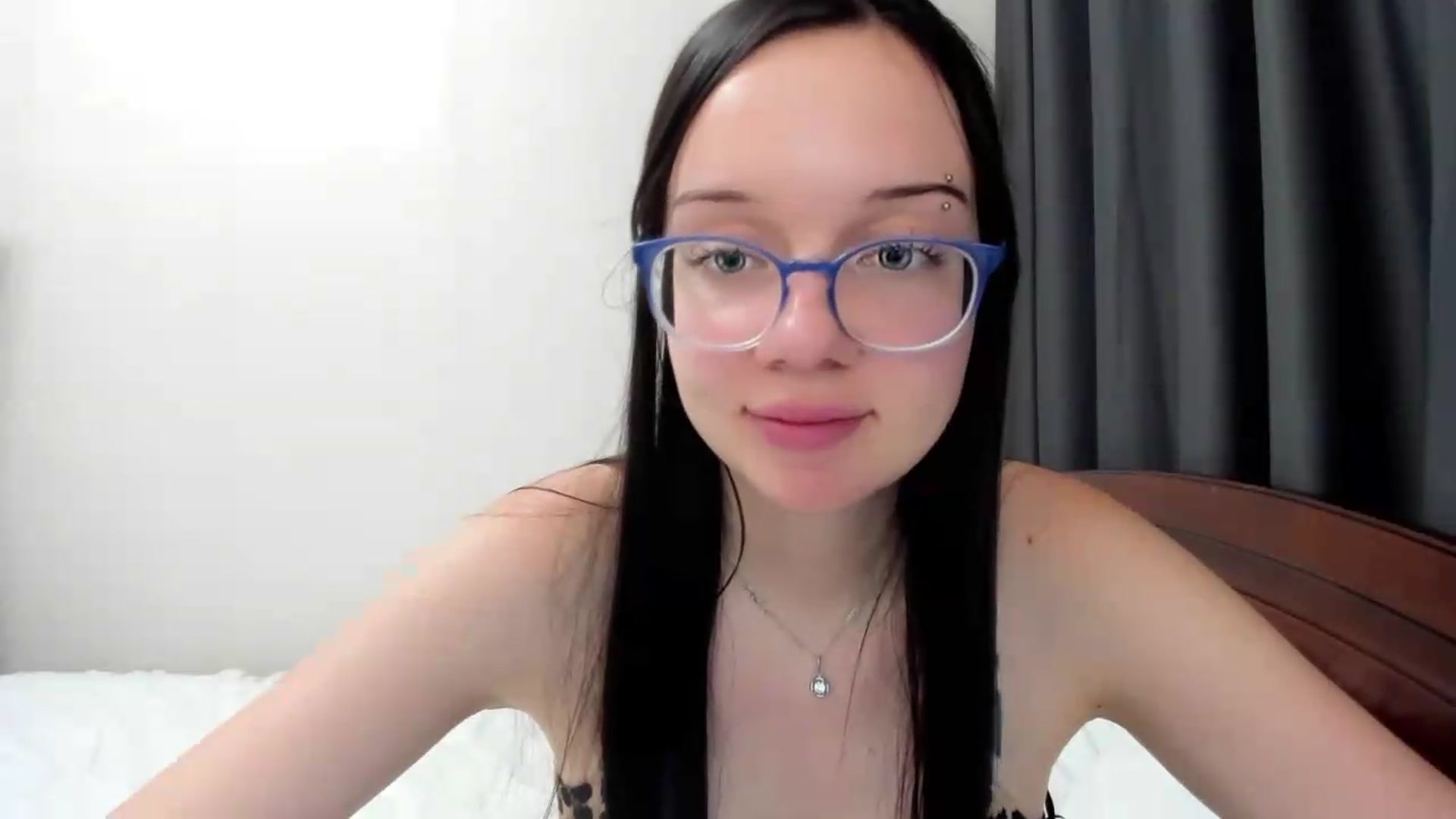 Gallery image thumbnail from Baby_Melania's myfreecams stream on, 08/13/2026, 23:06 image 19 of 20