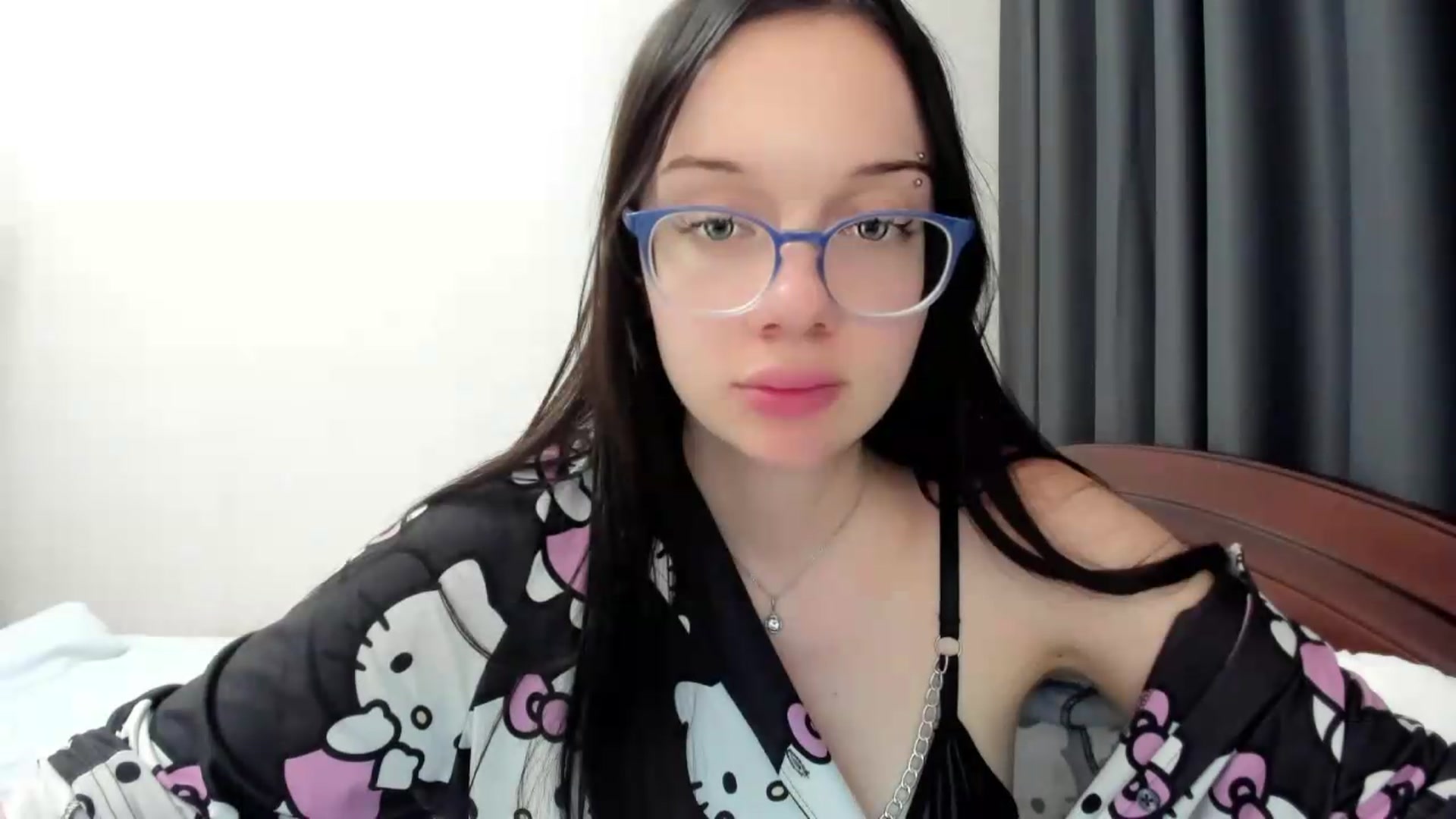 Gallery image thumbnail from Baby_Melania's myfreecams stream on, 08/16/2026, 24:37 image 3 of 20