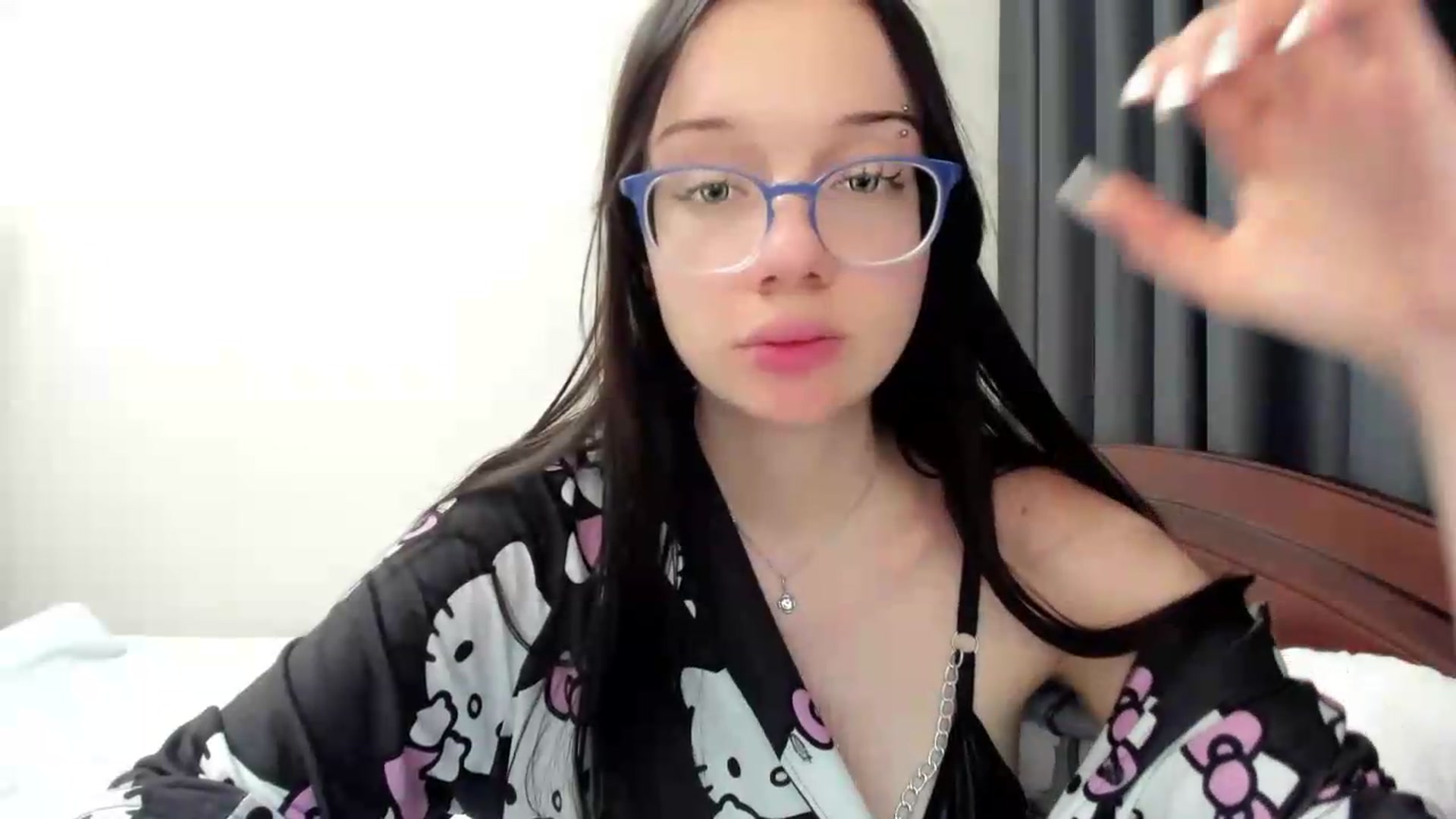 Gallery image thumbnail from Baby_Melania's myfreecams stream on, 08/16/2026, 24:37 image 2 of 20