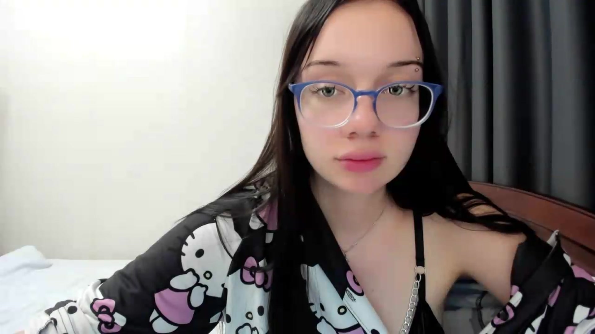 Gallery image thumbnail from Baby_Melania's myfreecams stream on, 08/16/2026, 24:37 image 15 of 20