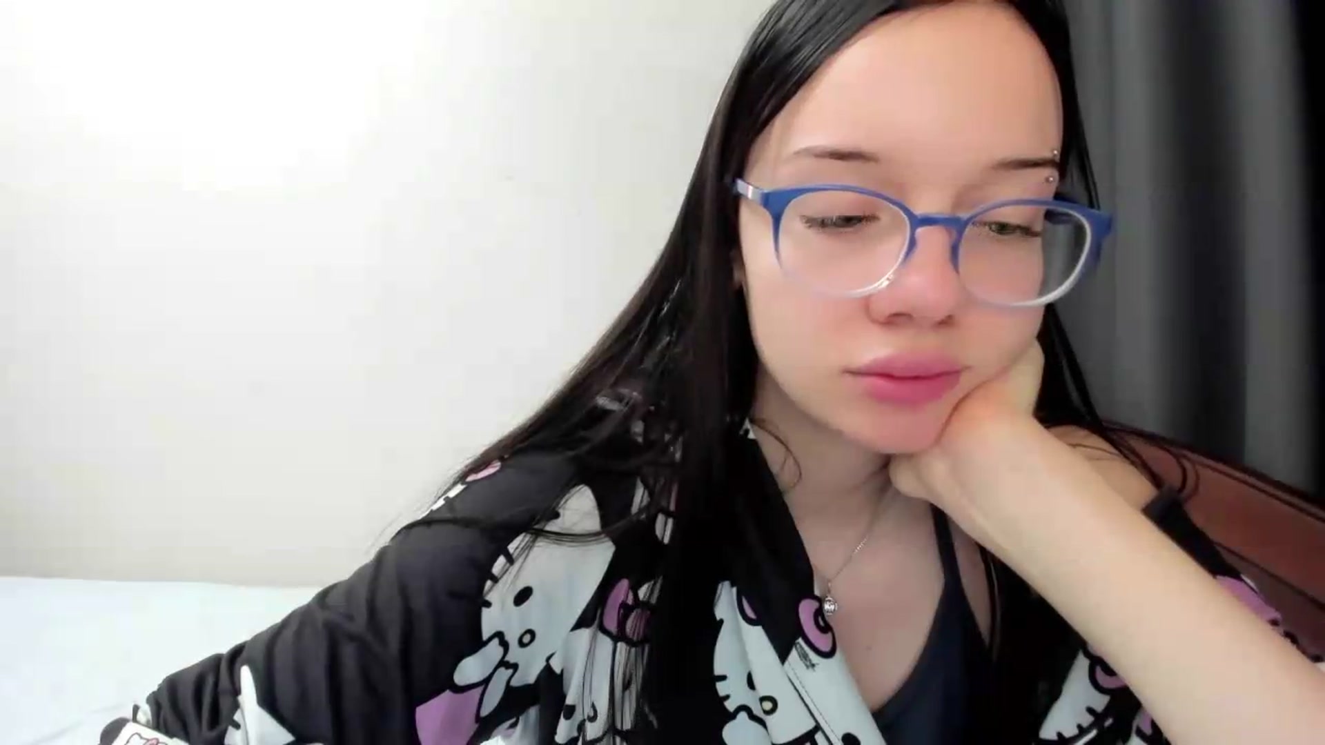 Gallery image thumbnail from Baby_Melania's myfreecams stream on, 08/16/2026, 21:35 image 5 of 20