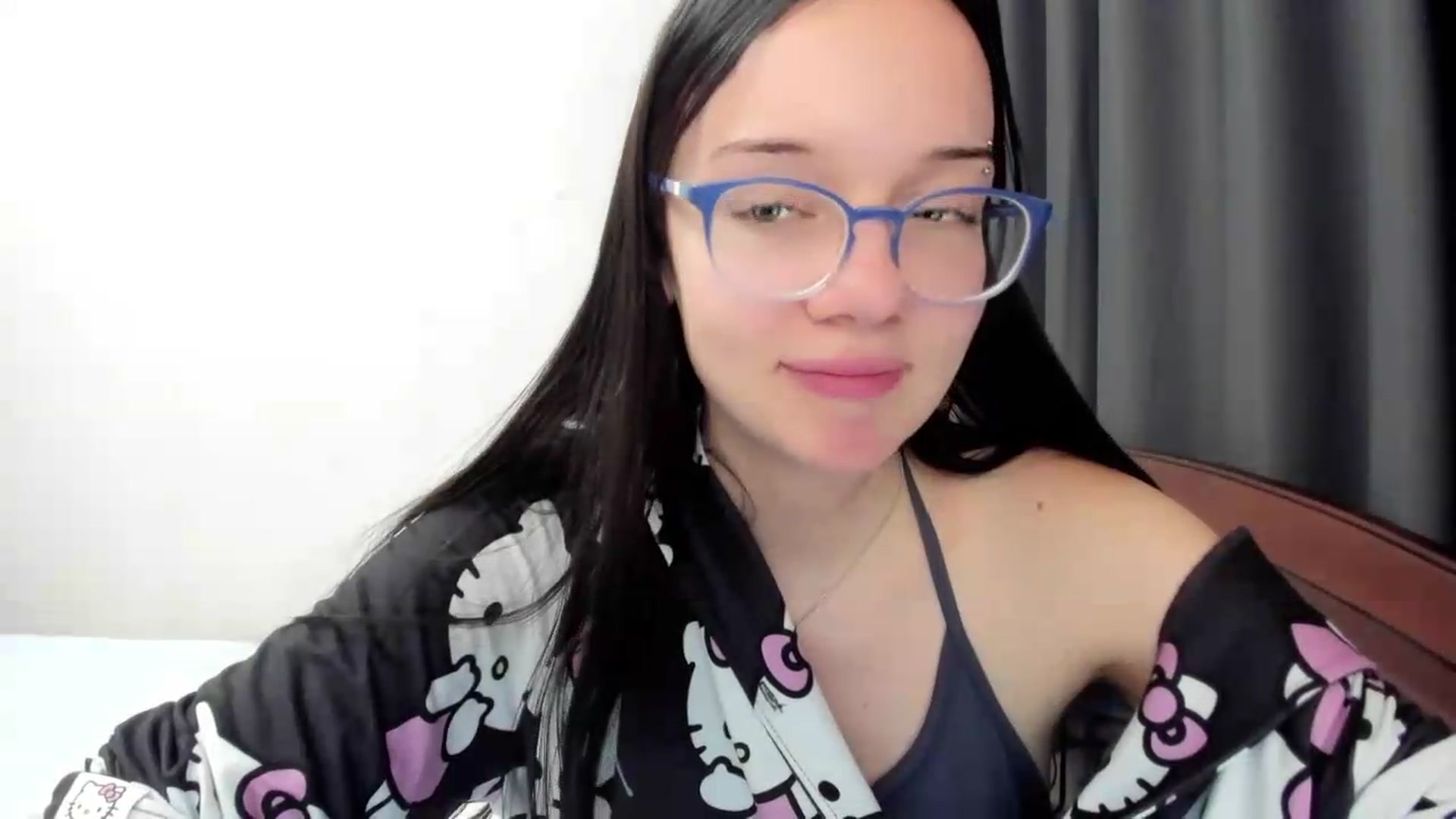 Gallery image thumbnail from Baby_Melania's myfreecams stream on, 08/16/2026, 21:35 image 6 of 20