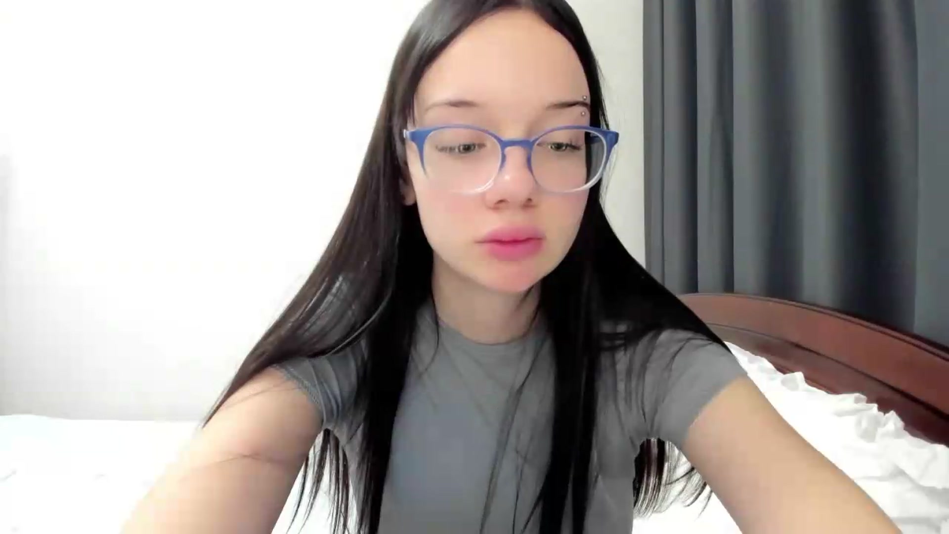 Gallery image thumbnail from Baby_Melania's myfreecams stream on, 08/18/2026, 19:04 image 15 of 20
