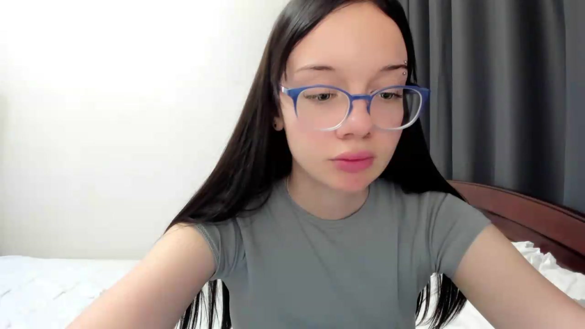 Gallery image thumbnail from Baby_Melania's myfreecams stream on, 08/18/2026, 19:04 image 7 of 20