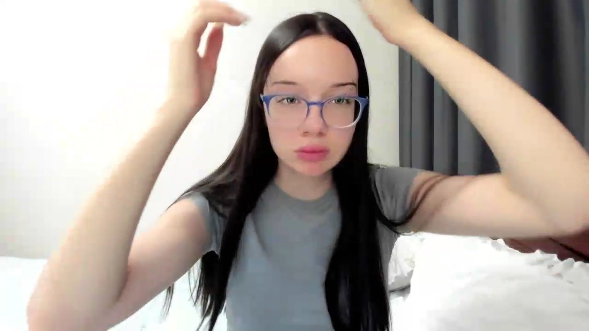 Gallery image thumbnail from Baby_Melania's myfreecams stream on, 08/18/2026, 19:27 image 4 of 20