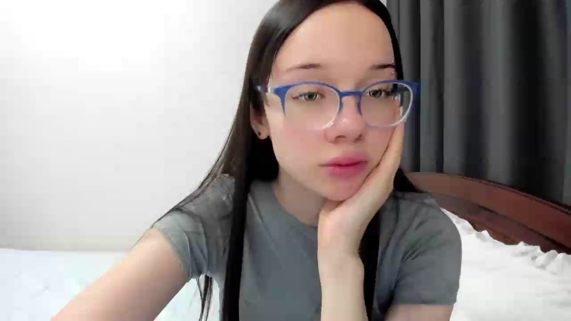 Gallery image thumbnail from Baby_Melania's myfreecams stream on, 08/18/2026, 19:27 image 1 of 20