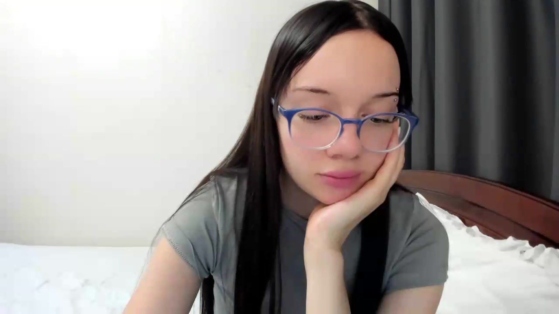Gallery image thumbnail from Baby_Melania's myfreecams stream on, 08/18/2026, 19:27 image 10 of 20