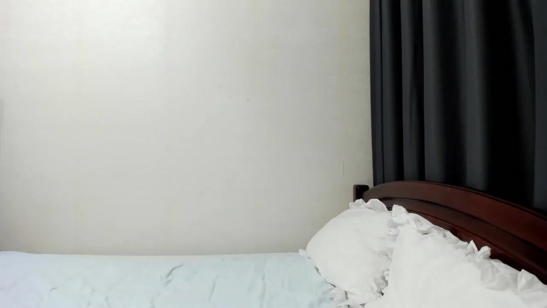 Gallery image thumbnail from Baby_Melania's myfreecams stream on, 08/18/2026, 23:23 image 17 of 20