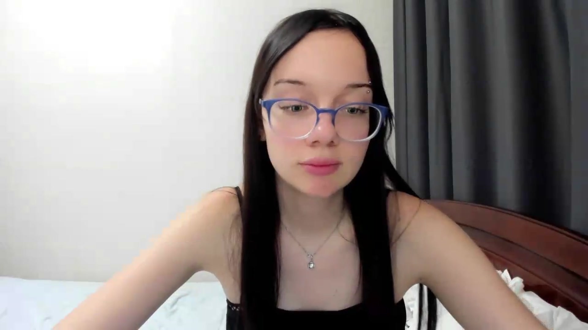 Gallery image thumbnail from Baby_Melania's myfreecams stream on, 08/18/2026, 23:23 image 4 of 20