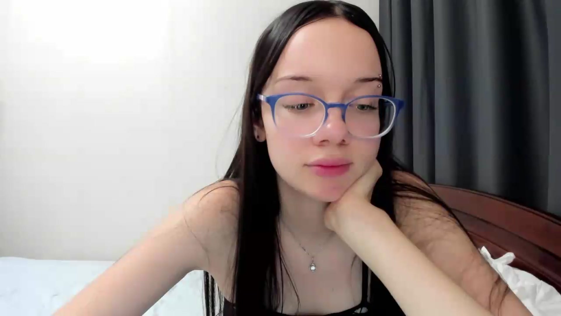 Gallery image thumbnail from Baby_Melania's myfreecams stream on, 08/19/2026, 24:23 image 4 of 20