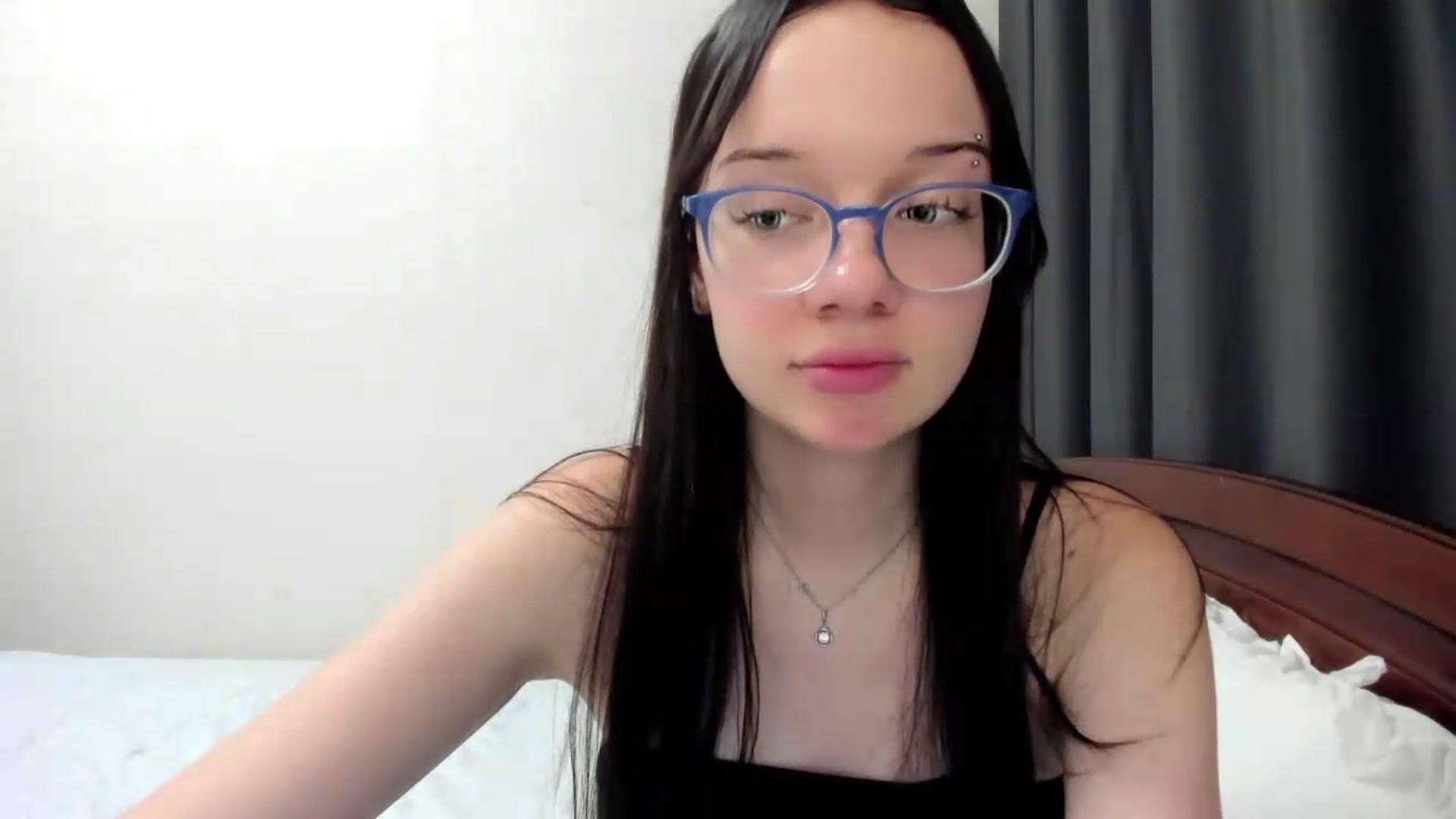 Gallery image thumbnail from Baby_Melania's myfreecams stream on, 08/19/2026, 24:23 image 18 of 20