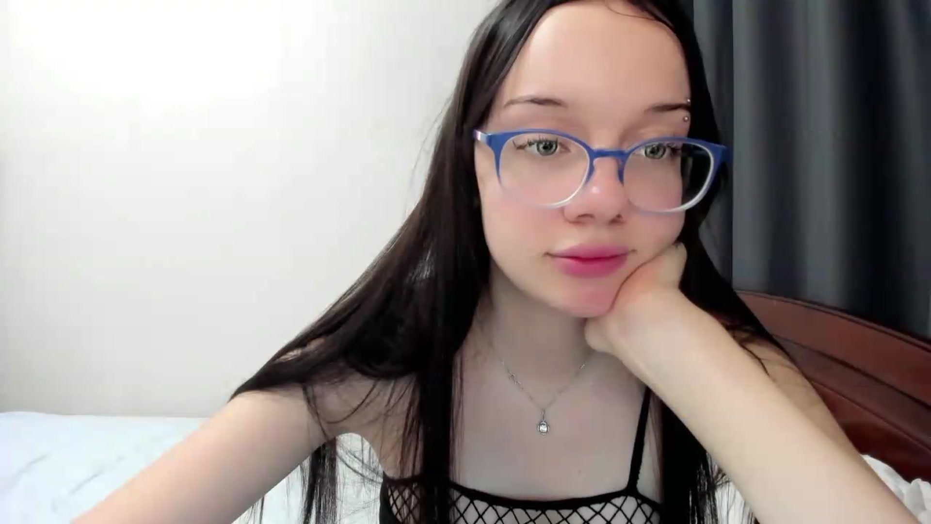Gallery image thumbnail from Baby_Melania's myfreecams stream on, 08/19/2026, 02:20 image 9 of 20