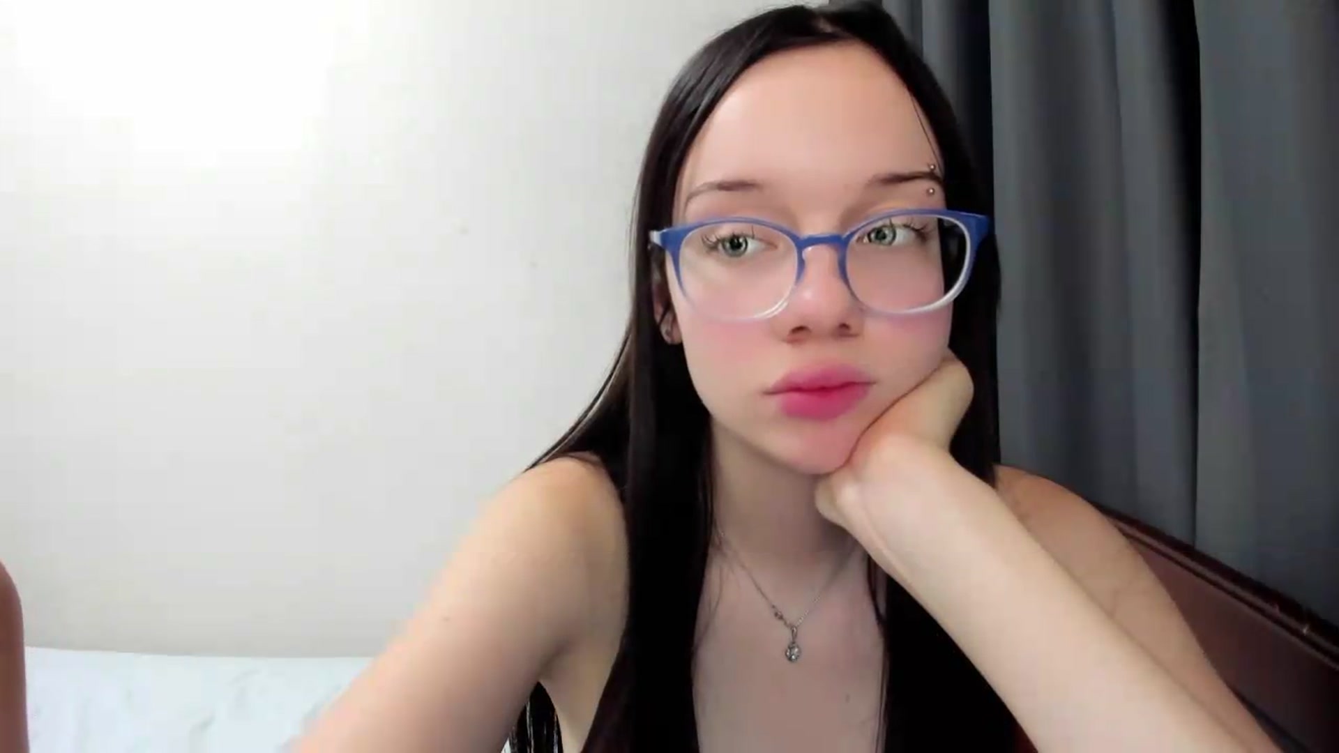 Gallery image thumbnail from Baby_Melania's myfreecams stream on, 08/21/2026, 22:05 image 4 of 20