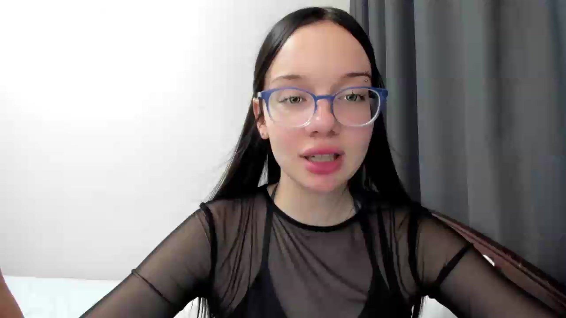 Gallery image thumbnail from Baby_Melania's myfreecams stream on, 08/26/2026, 24:24 image 18 of 20