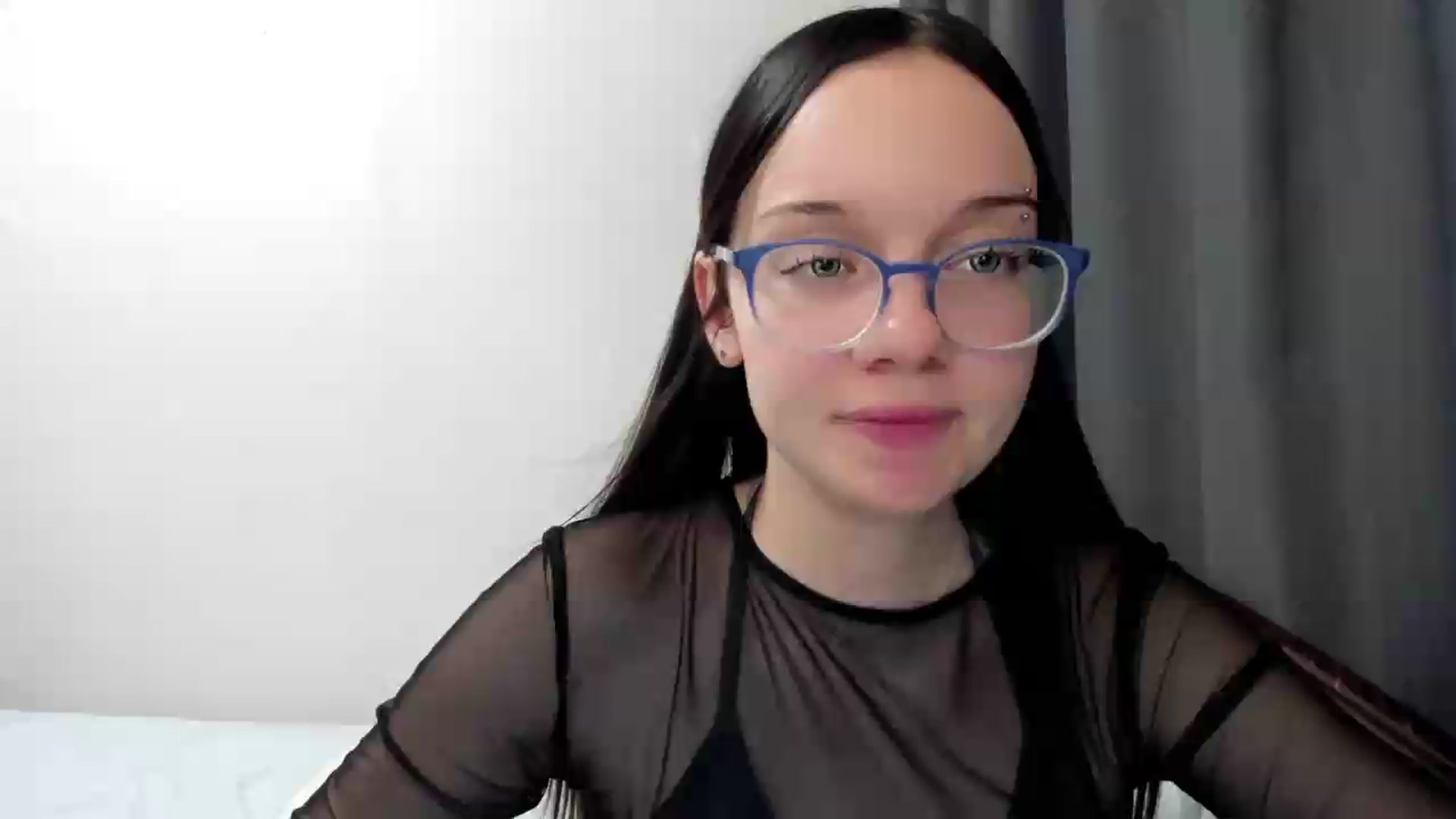 Gallery image thumbnail from Baby_Melania's myfreecams stream on, 08/26/2026, 24:24 image 16 of 20