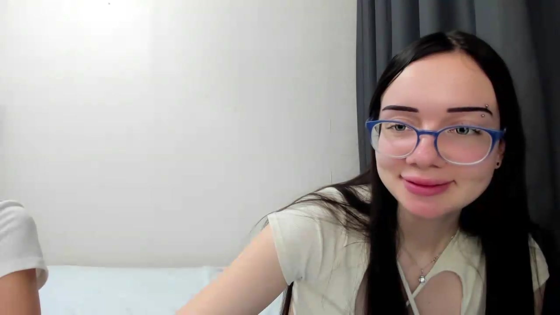 Gallery image thumbnail from Baby_Melania's myfreecams stream on, 08/28/2026, 24:19 image 2 of 20