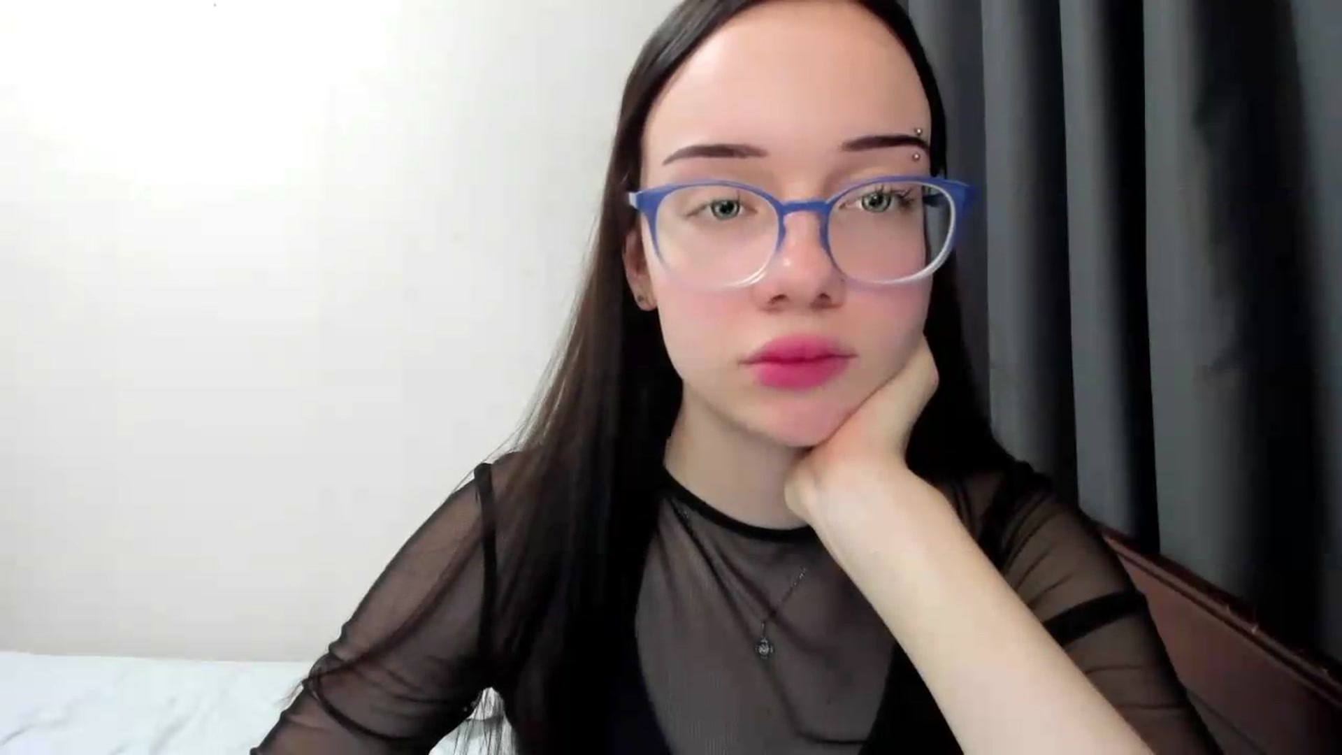 Gallery image thumbnail from Baby_Melania's myfreecams stream on, 08/28/2026, 21:03 image 16 of 20