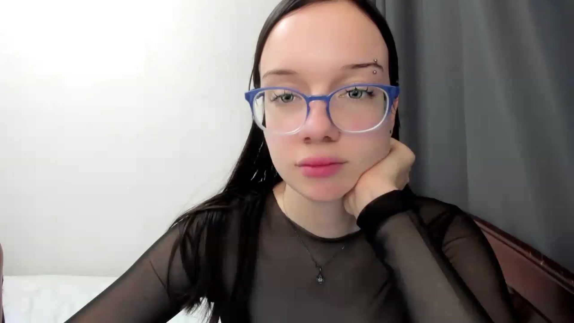 Gallery image thumbnail from Baby_Melania's myfreecams stream on, 09/09/2026, 19:40 image 17 of 20