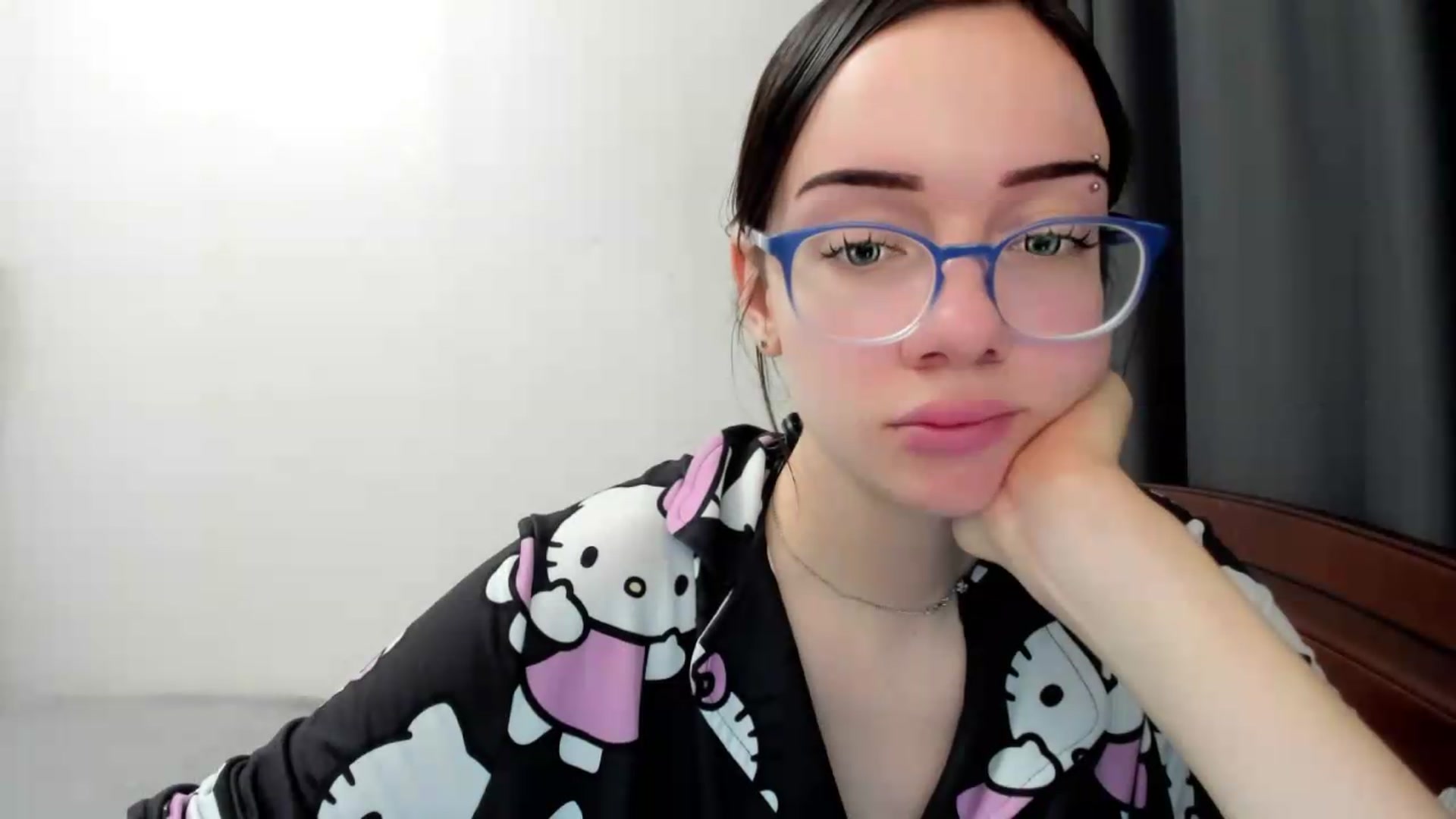Gallery image thumbnail from Baby_Melania's myfreecams stream on, 09/15/2026, 23:47 image 17 of 20
