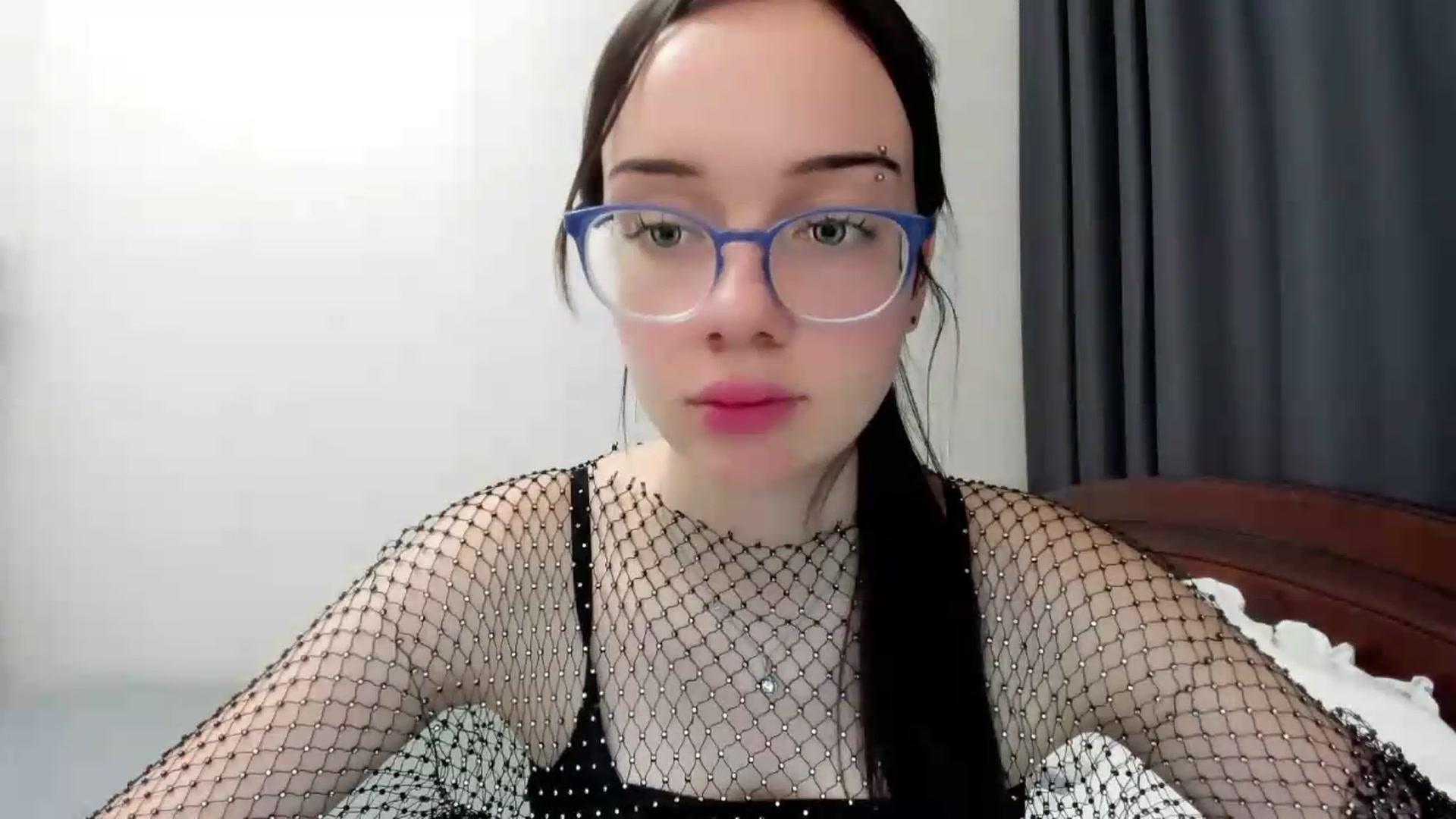 Gallery image thumbnail from Baby_Melania's myfreecams stream on, 09/17/2026, 22:54 image 5 of 20