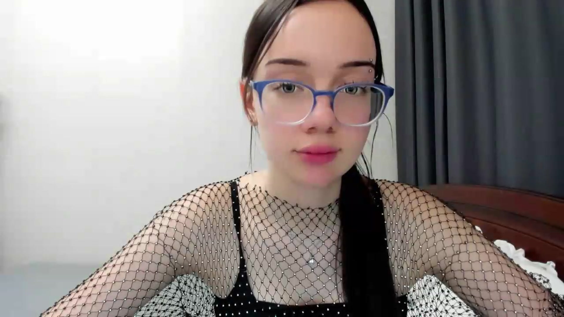 Gallery image thumbnail from Baby_Melania's myfreecams stream on, 09/17/2026, 22:54 image 8 of 20