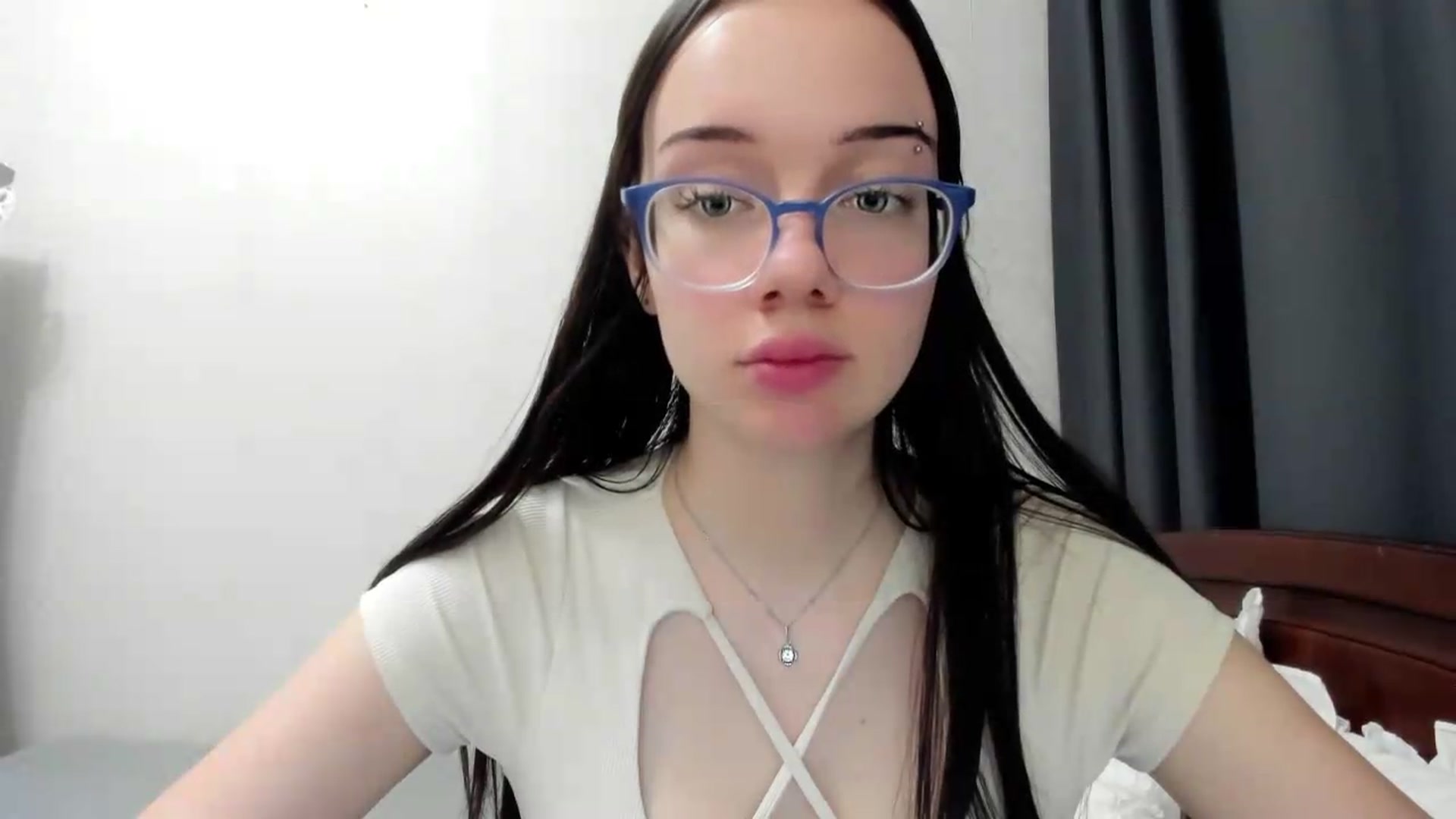 Gallery image thumbnail from Baby_Melania's myfreecams stream on, 09/18/2026, 18:30 image 8 of 20