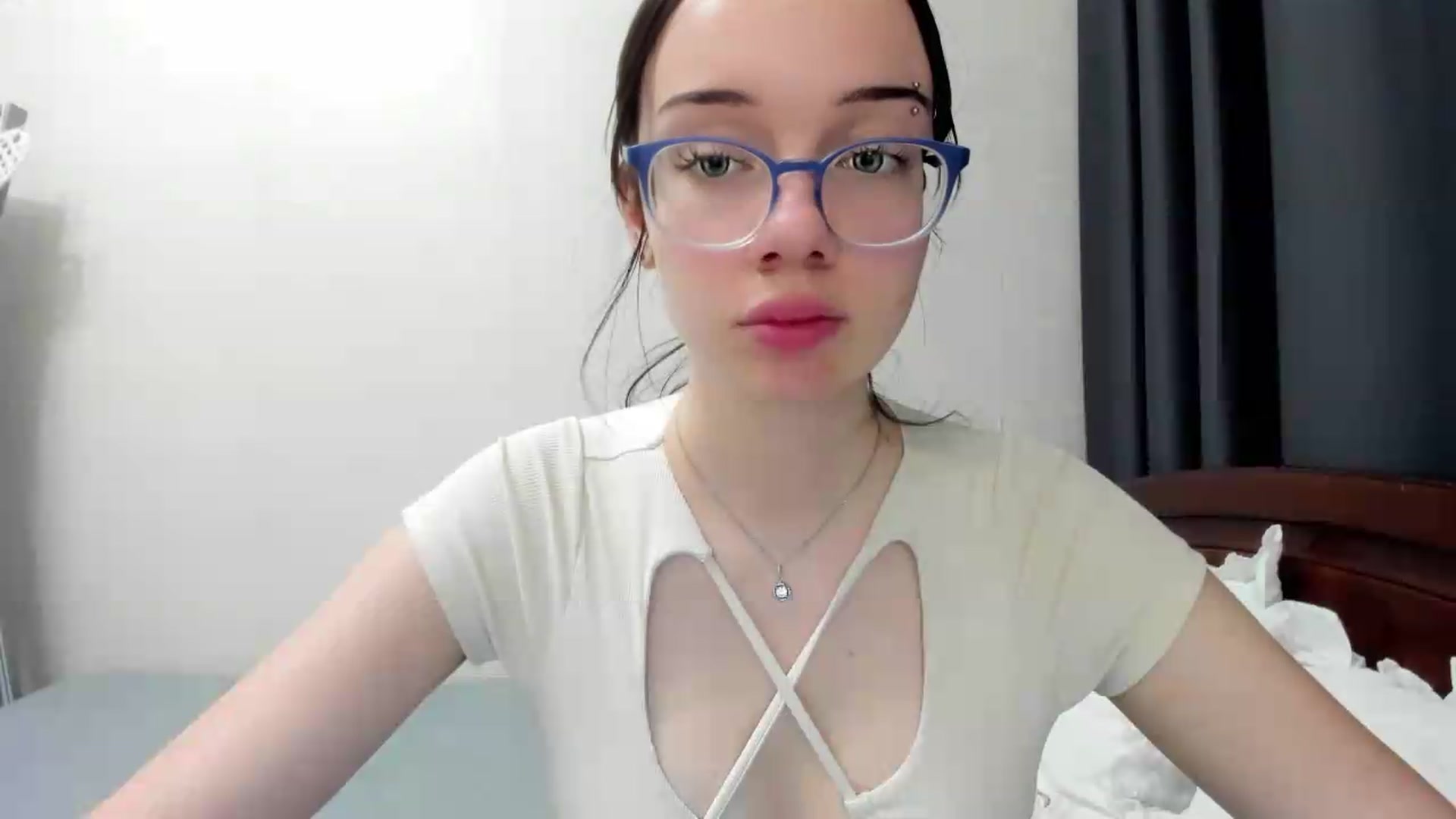 Gallery image thumbnail from Baby_Melania's myfreecams stream on, 09/18/2026, 18:30 image 9 of 20