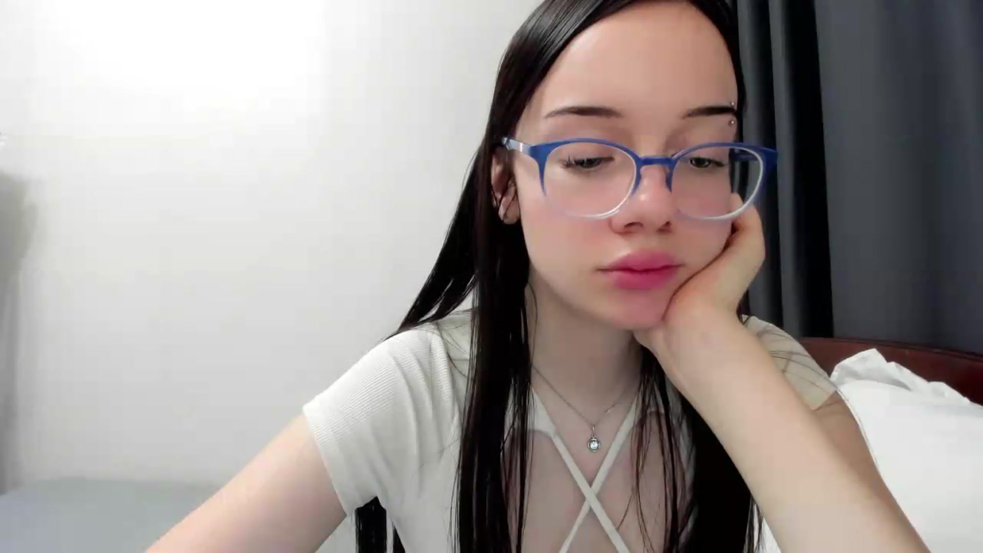Gallery image thumbnail from Baby_Melania's myfreecams stream on, 09/18/2026, 21:51 image 4 of 20