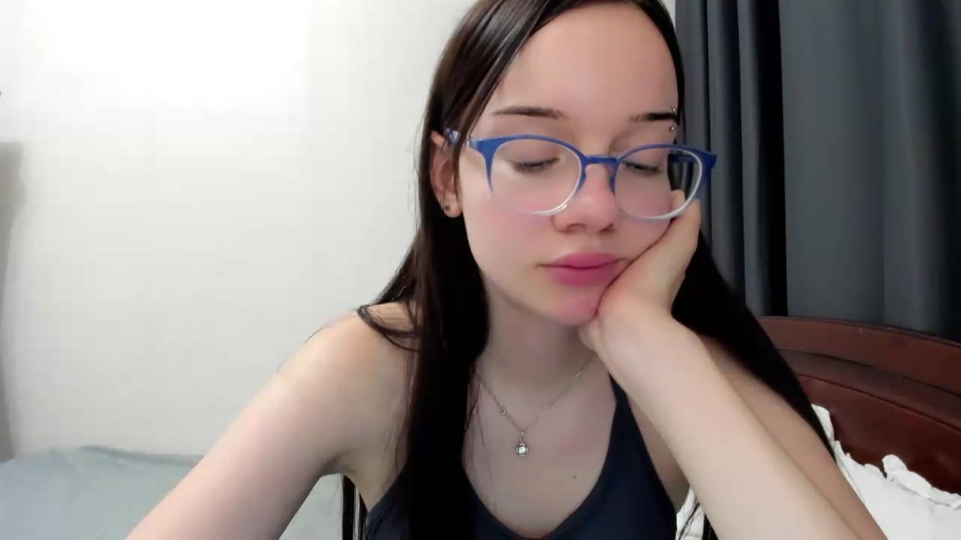 Gallery image thumbnail from Baby_Melania's myfreecams stream on, 09/21/2026, 23:29 image 15 of 20
