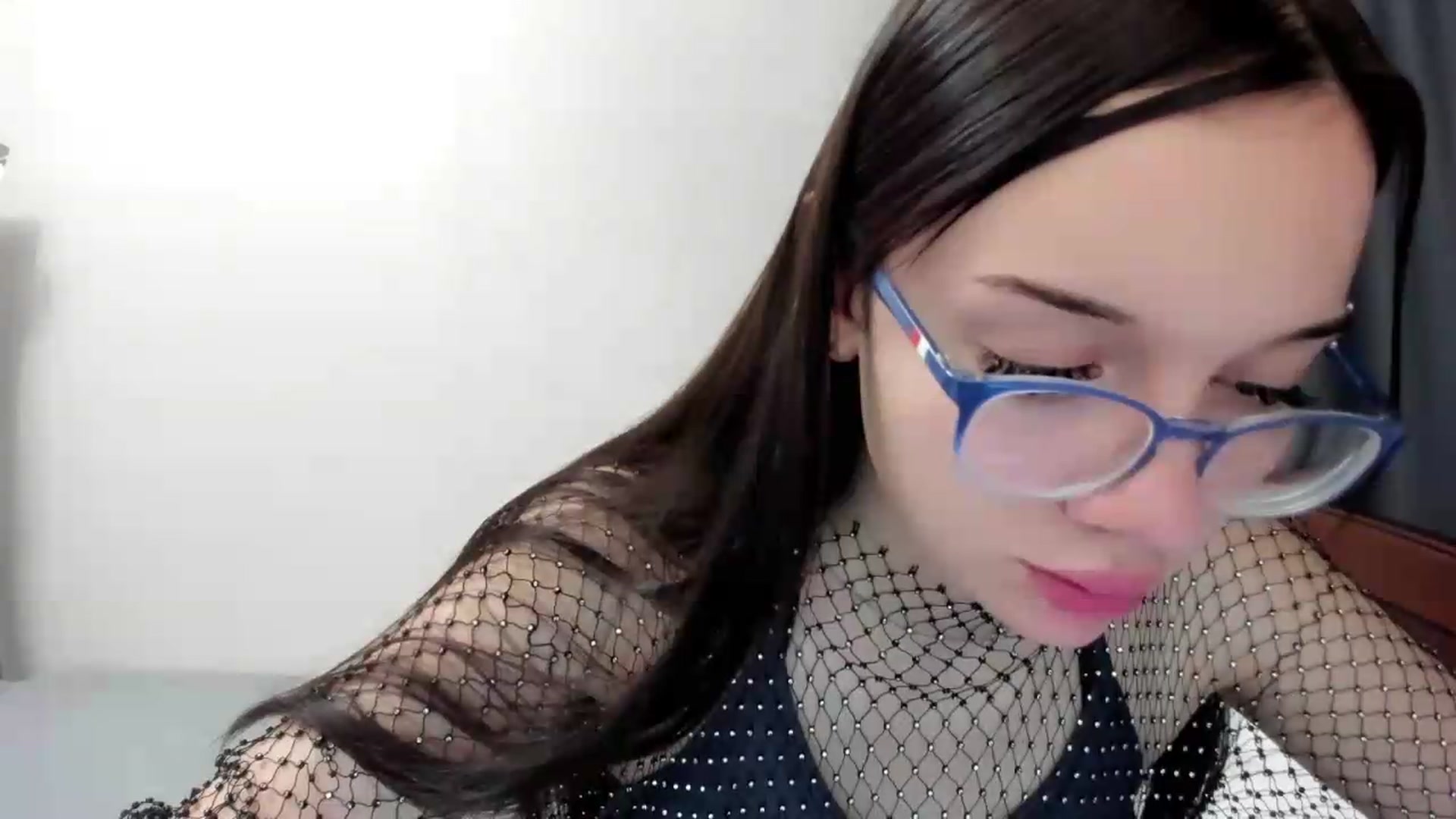 Gallery image thumbnail from Baby_Melania's myfreecams stream on, 09/23/2026, 18:21 image 3 of 20