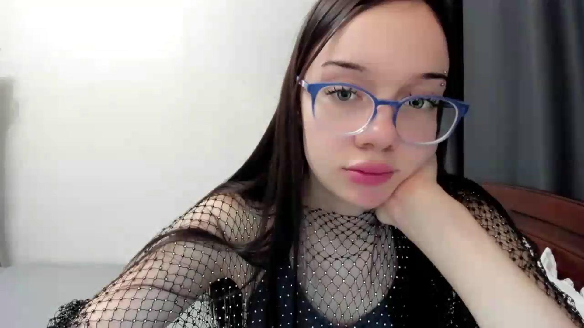 Gallery image thumbnail from Baby_Melania's myfreecams stream on, 09/23/2026, 20:27 image 19 of 20