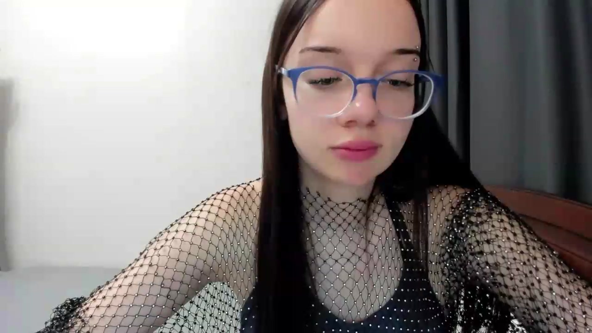 Gallery image thumbnail from Baby_Melania's myfreecams stream on, 09/23/2026, 20:27 image 17 of 20