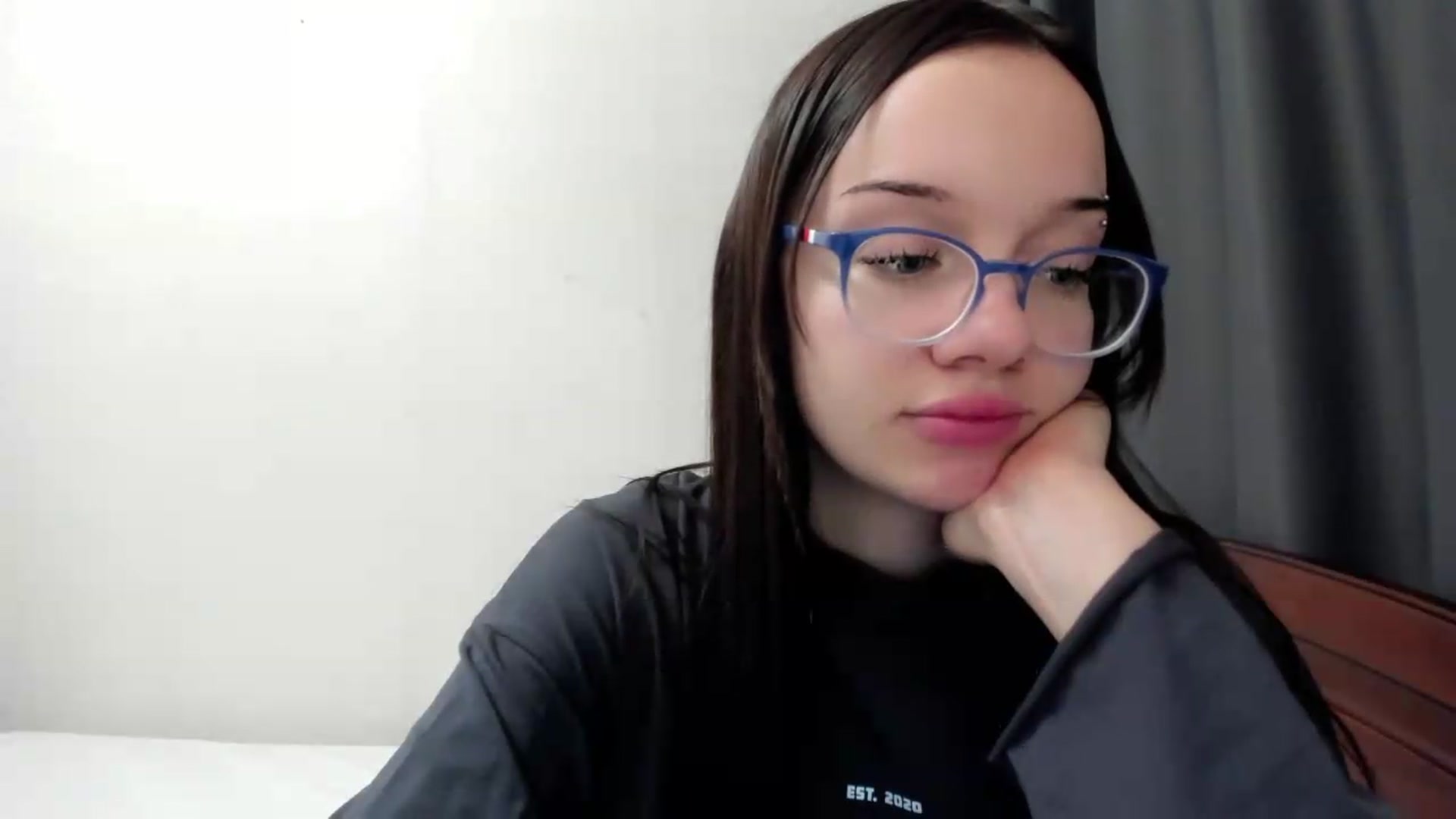 Gallery image thumbnail from Baby_Melania's myfreecams stream on, 09/26/2026, 24:13 image 17 of 20