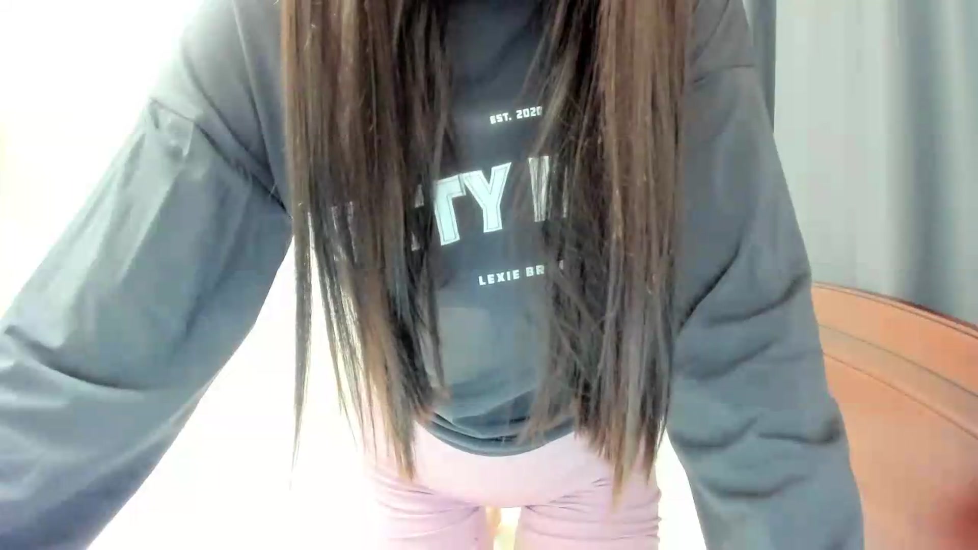 Gallery image thumbnail from Baby_Melania's myfreecams stream on, 09/26/2026, 24:13 image 7 of 20